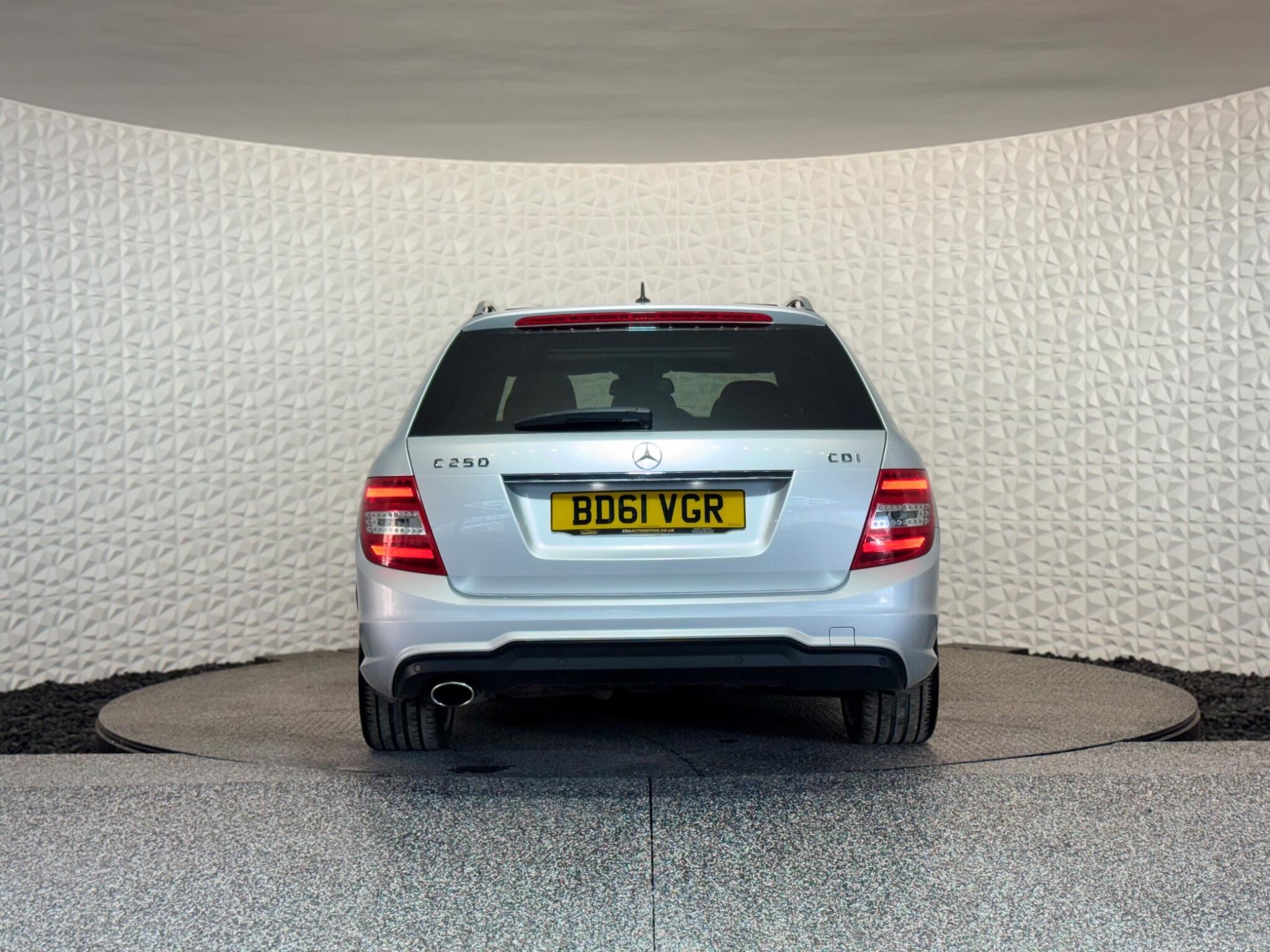 Mercedes C Class - Image 15