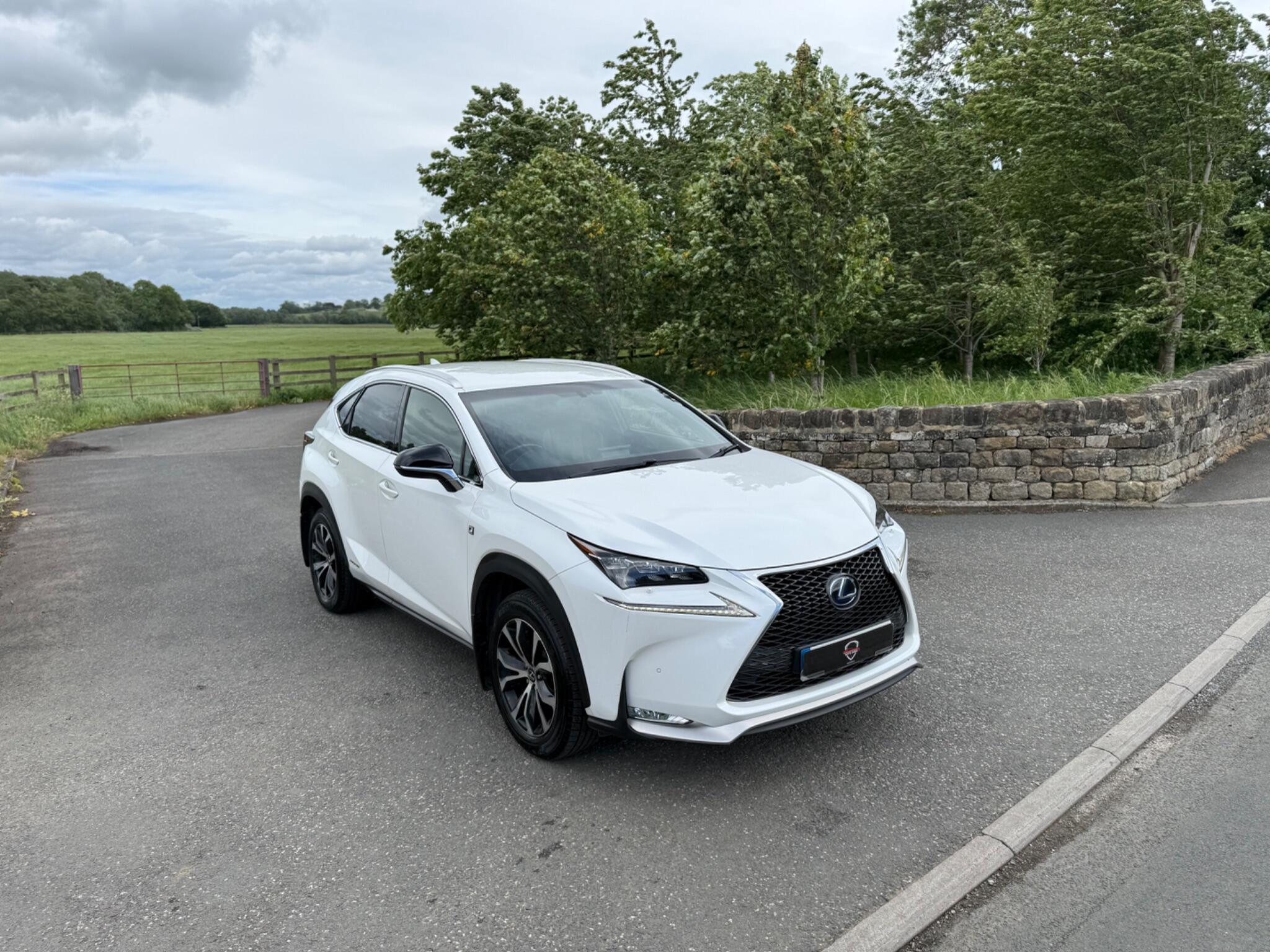 Lexus NX - Image 21