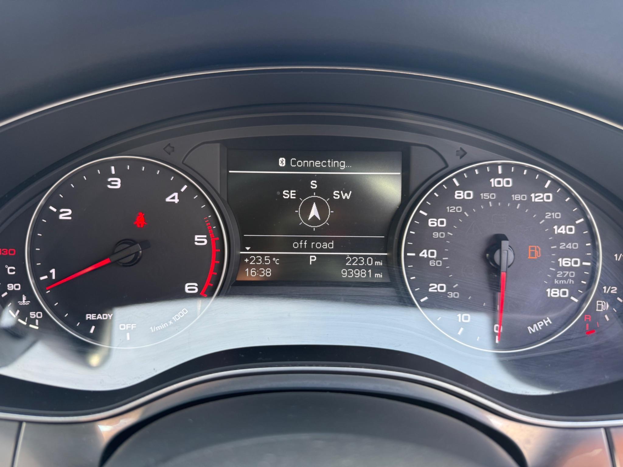 Audi A6 Avant - Image 30