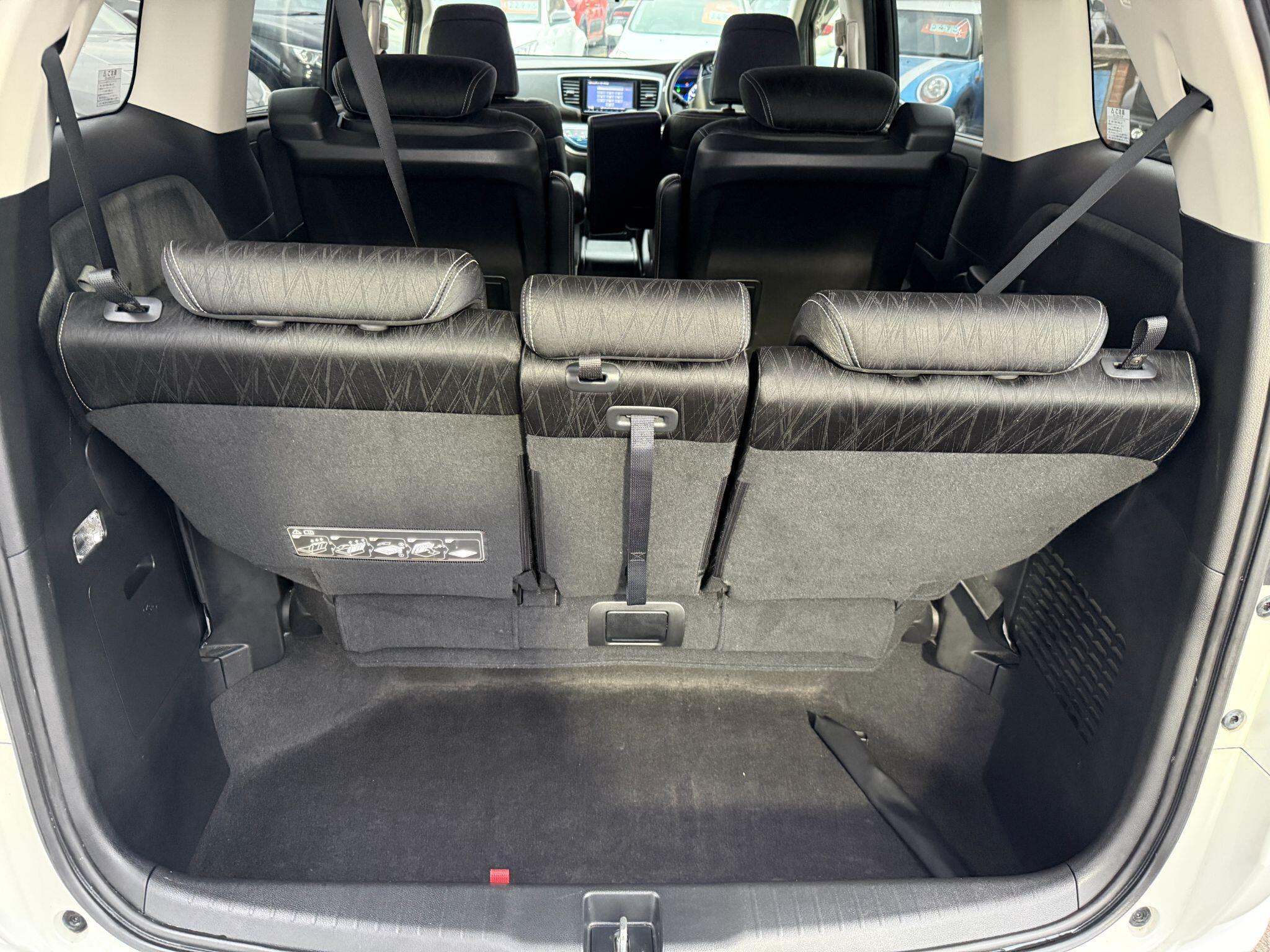 Honda Odyssey - Image 92