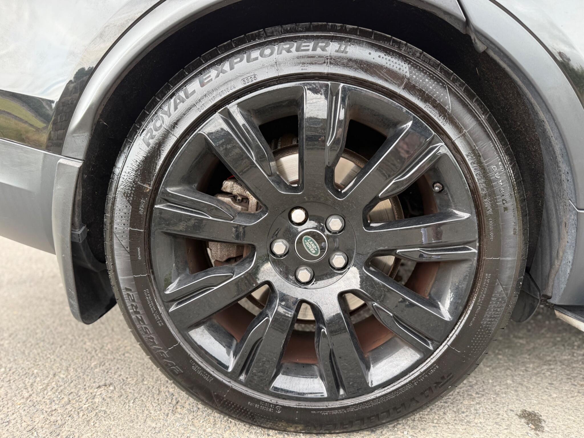 Land Rover Discovery - Image 18