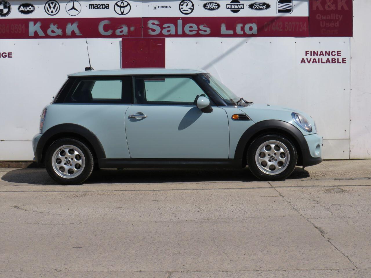 MINI Hatch - Image 3