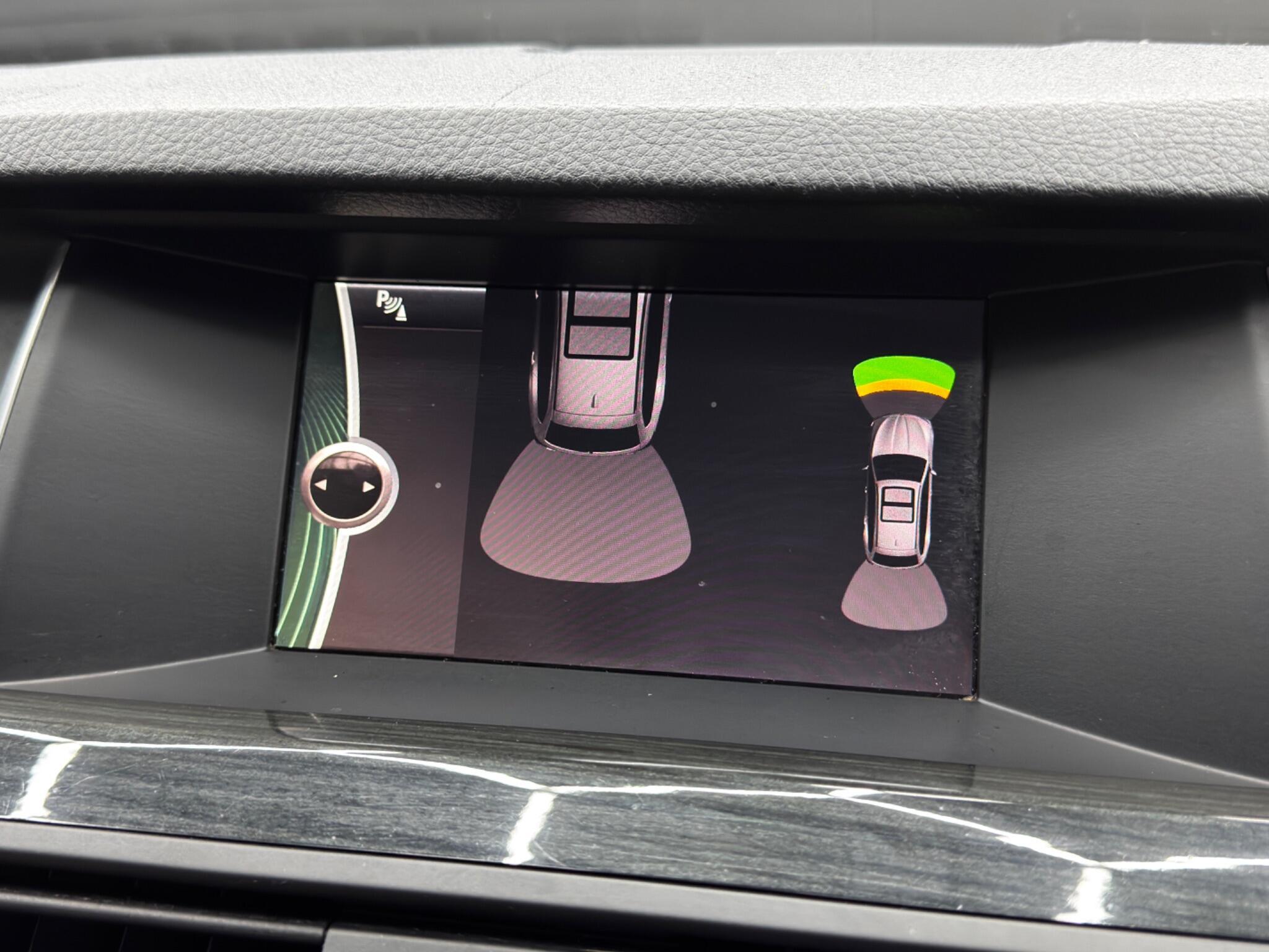 BMW 5 Series - Image 34