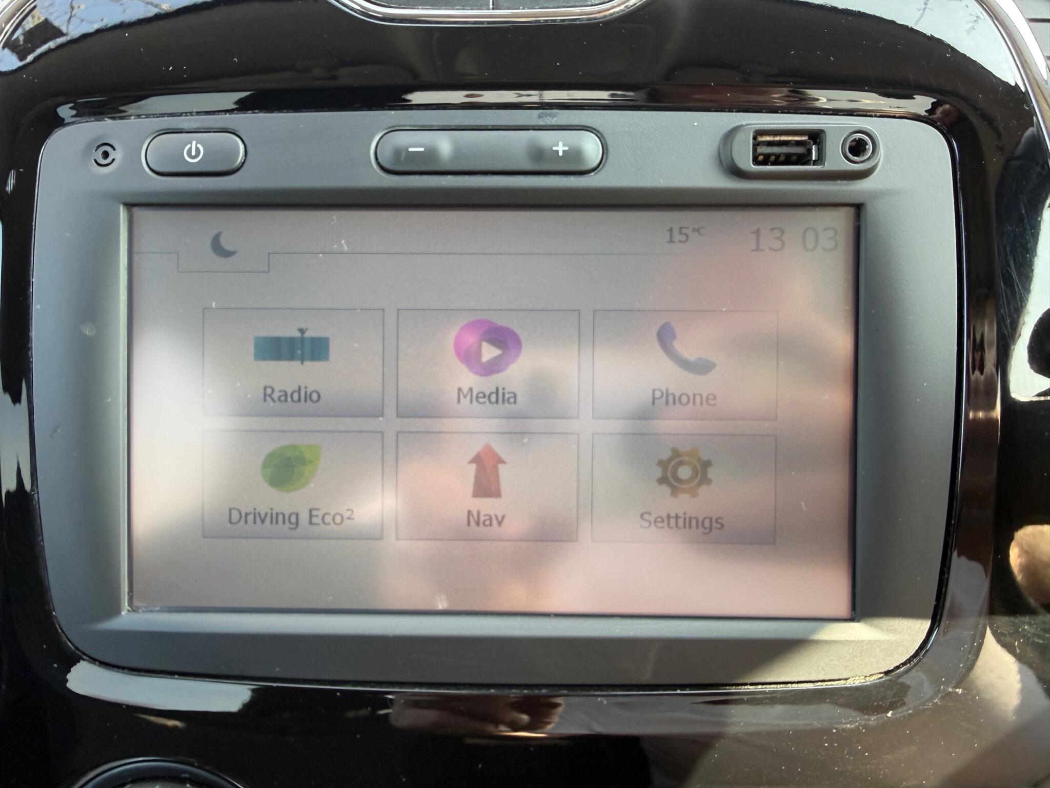 Renault Captur - Image 52