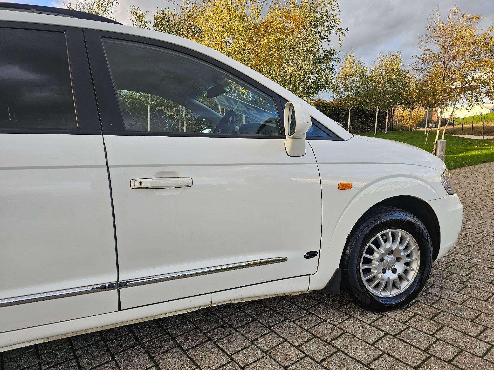 Ssangyong Rodius - Image 24