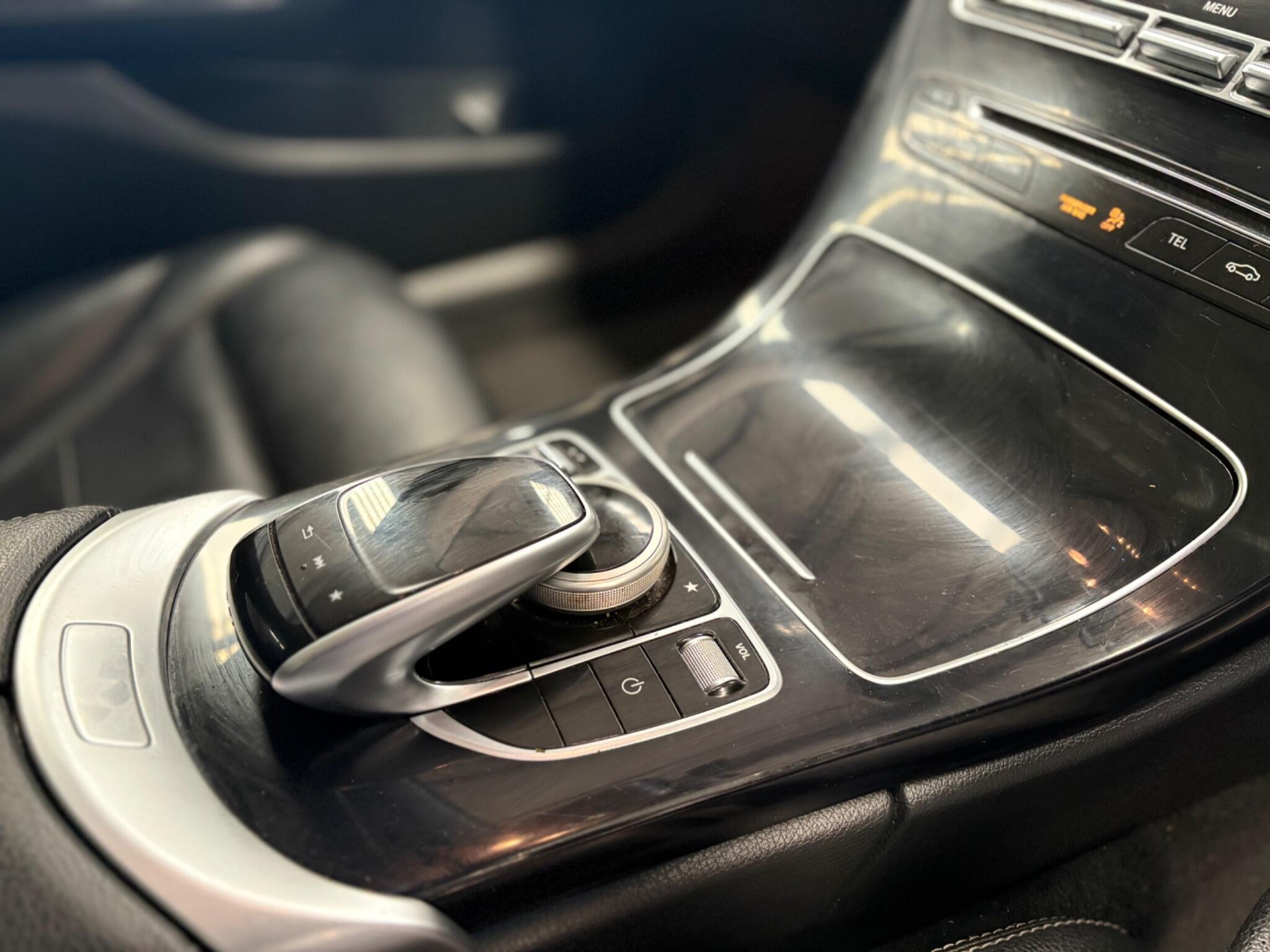 Mercedes C Class - Image 16