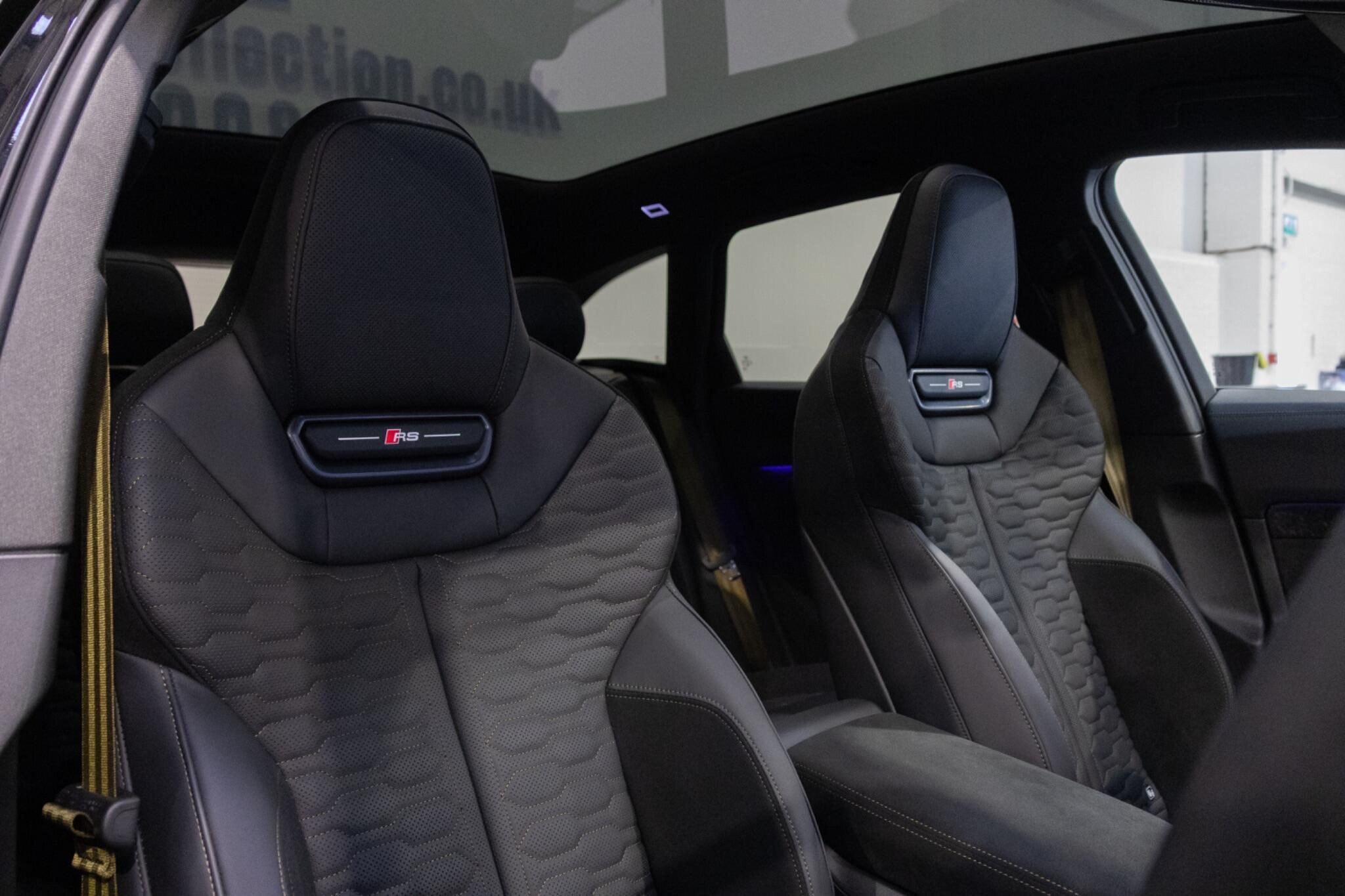Audi RS5 Avant - Image 14