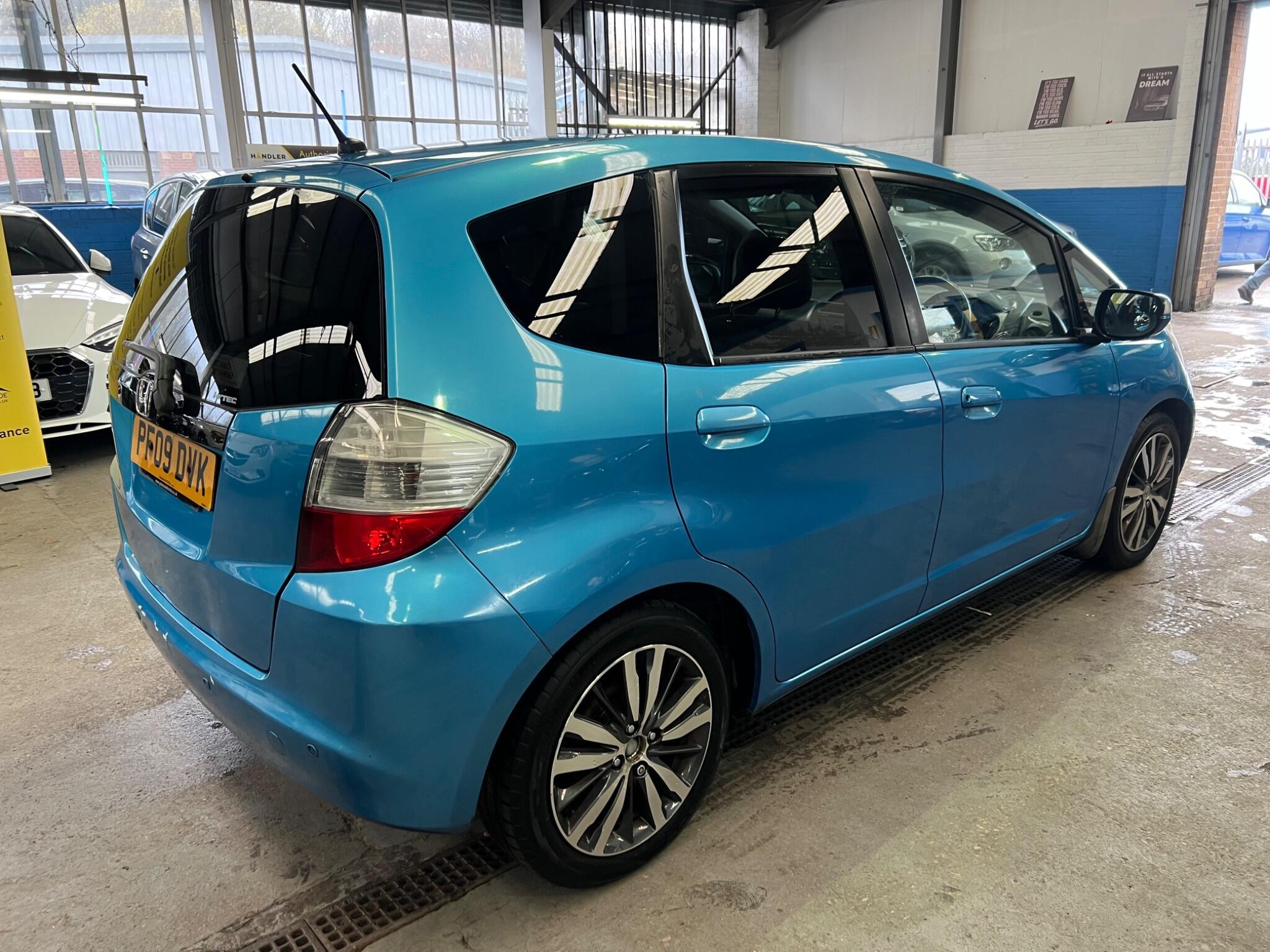 Honda Jazz - Image 12