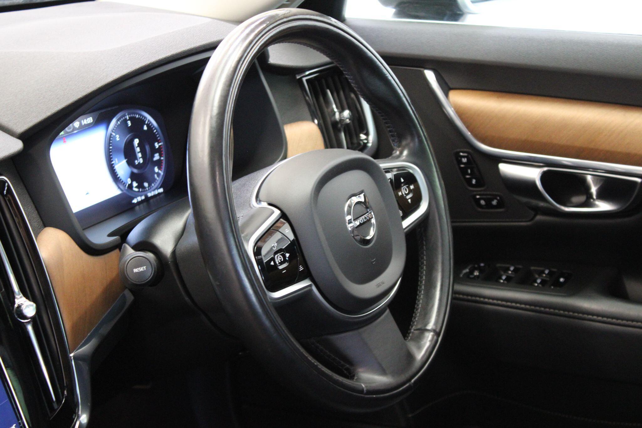 Volvo V90 - Image 48