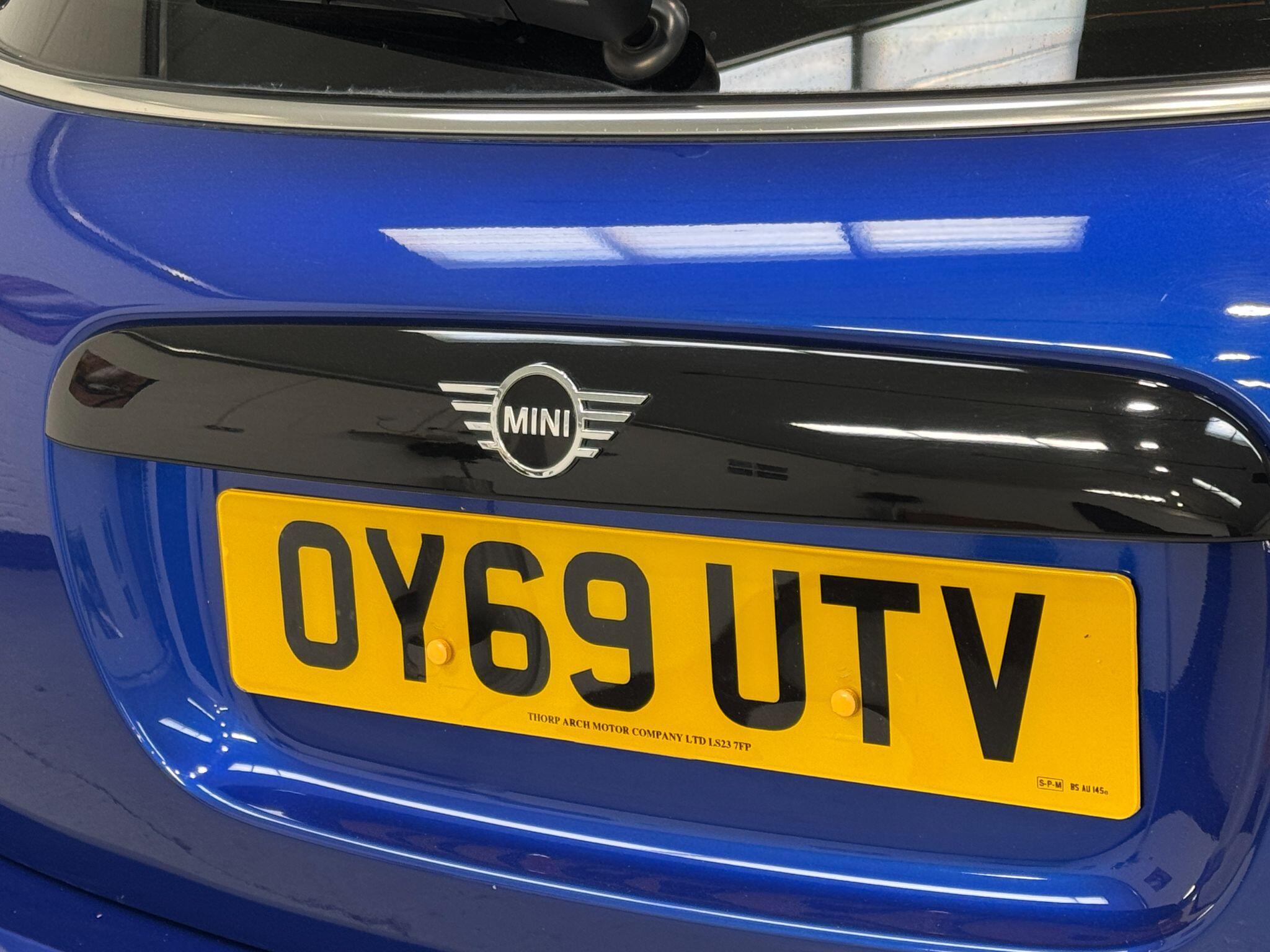 MINI Hatch - Image 52