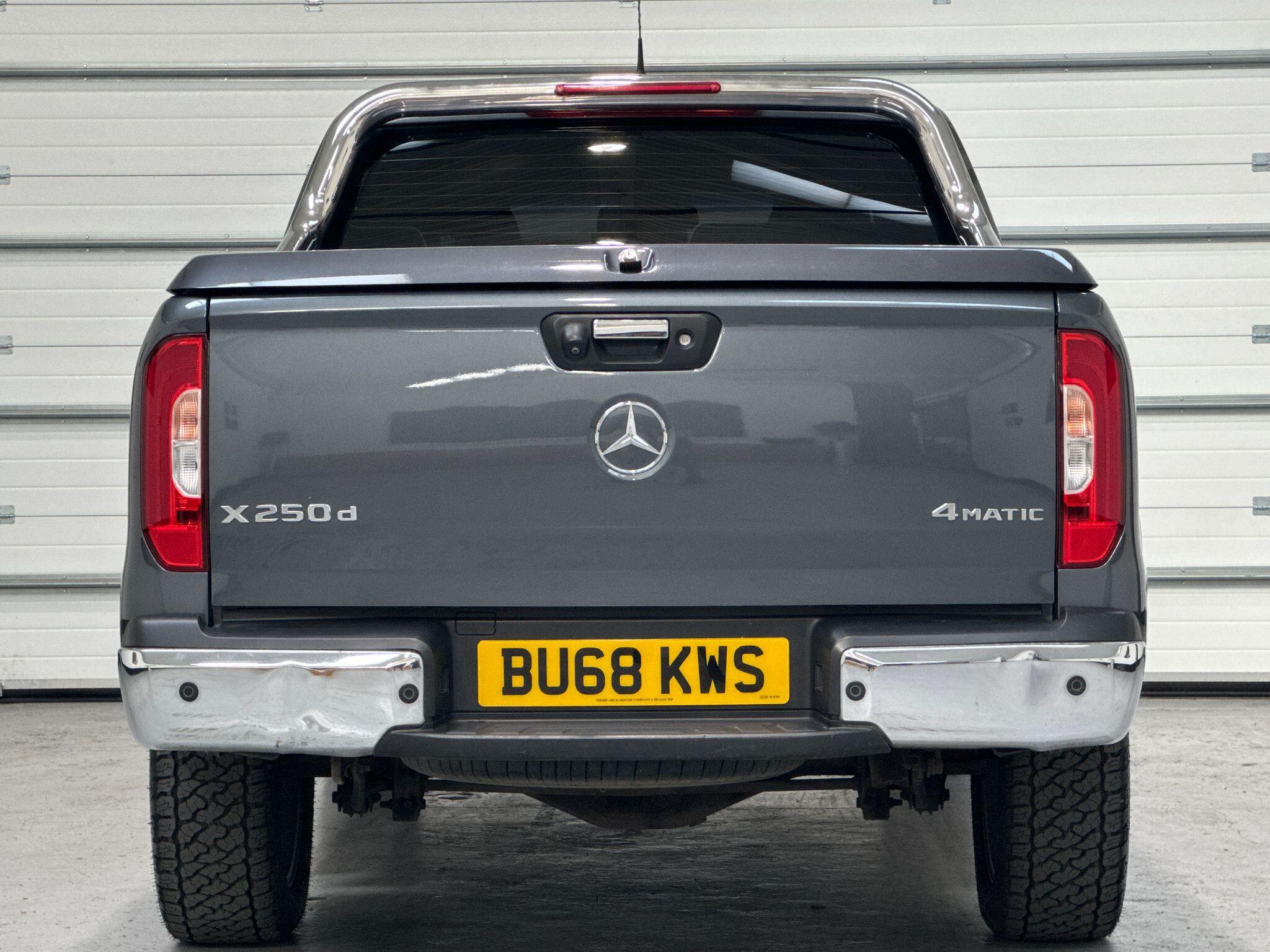 Mercedes X Class - Image 13
