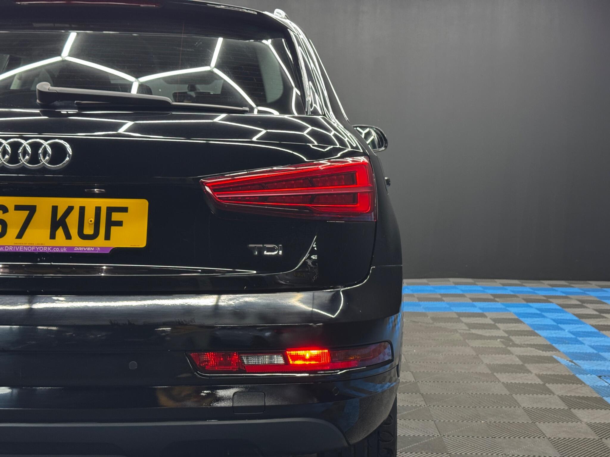 Audi Q3 - Image 41