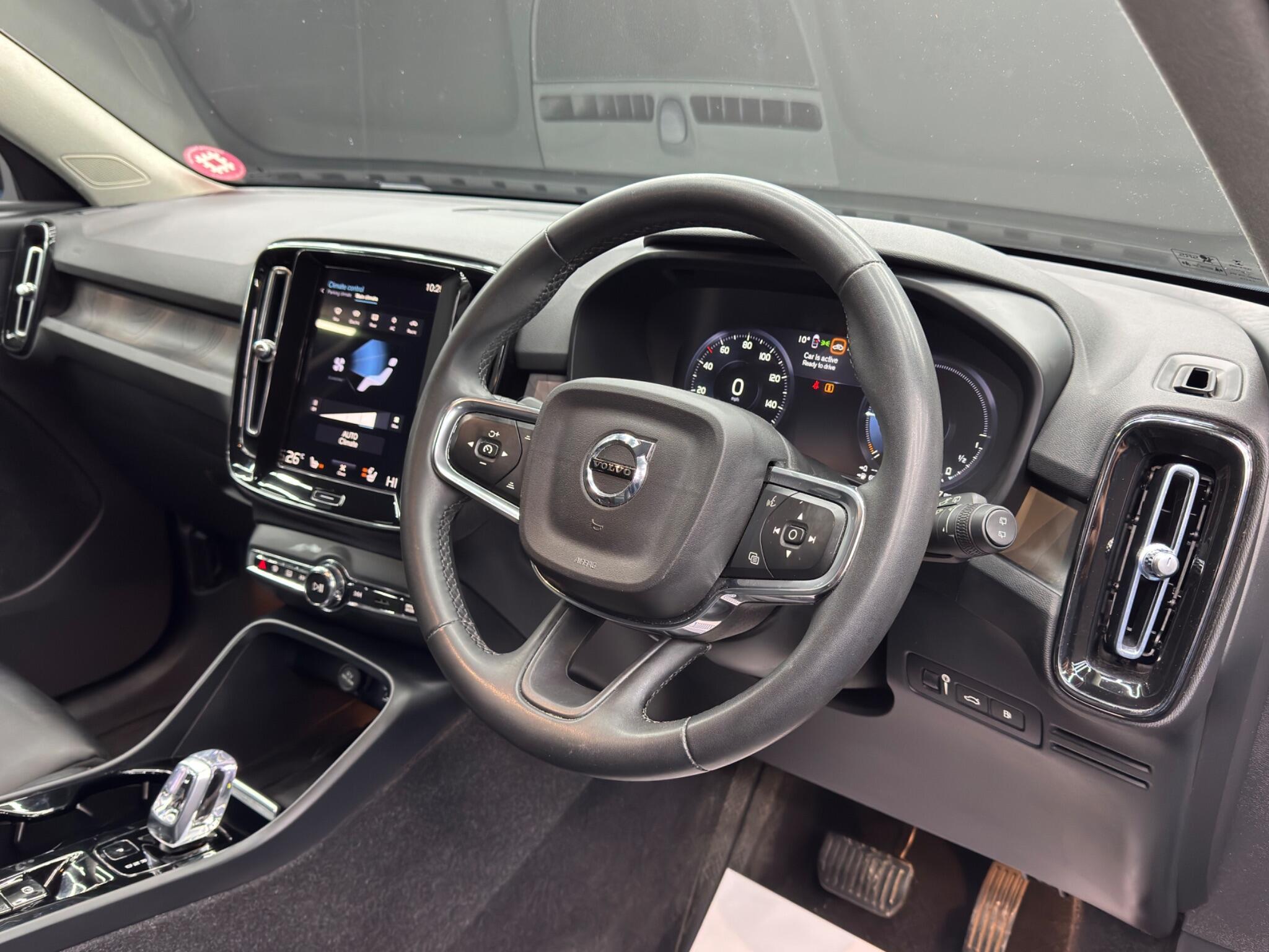 Volvo XC40 - Image 9