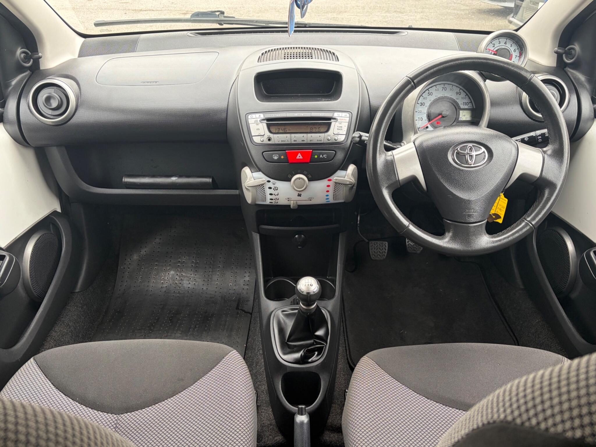 Toyota Aygo - Image 17