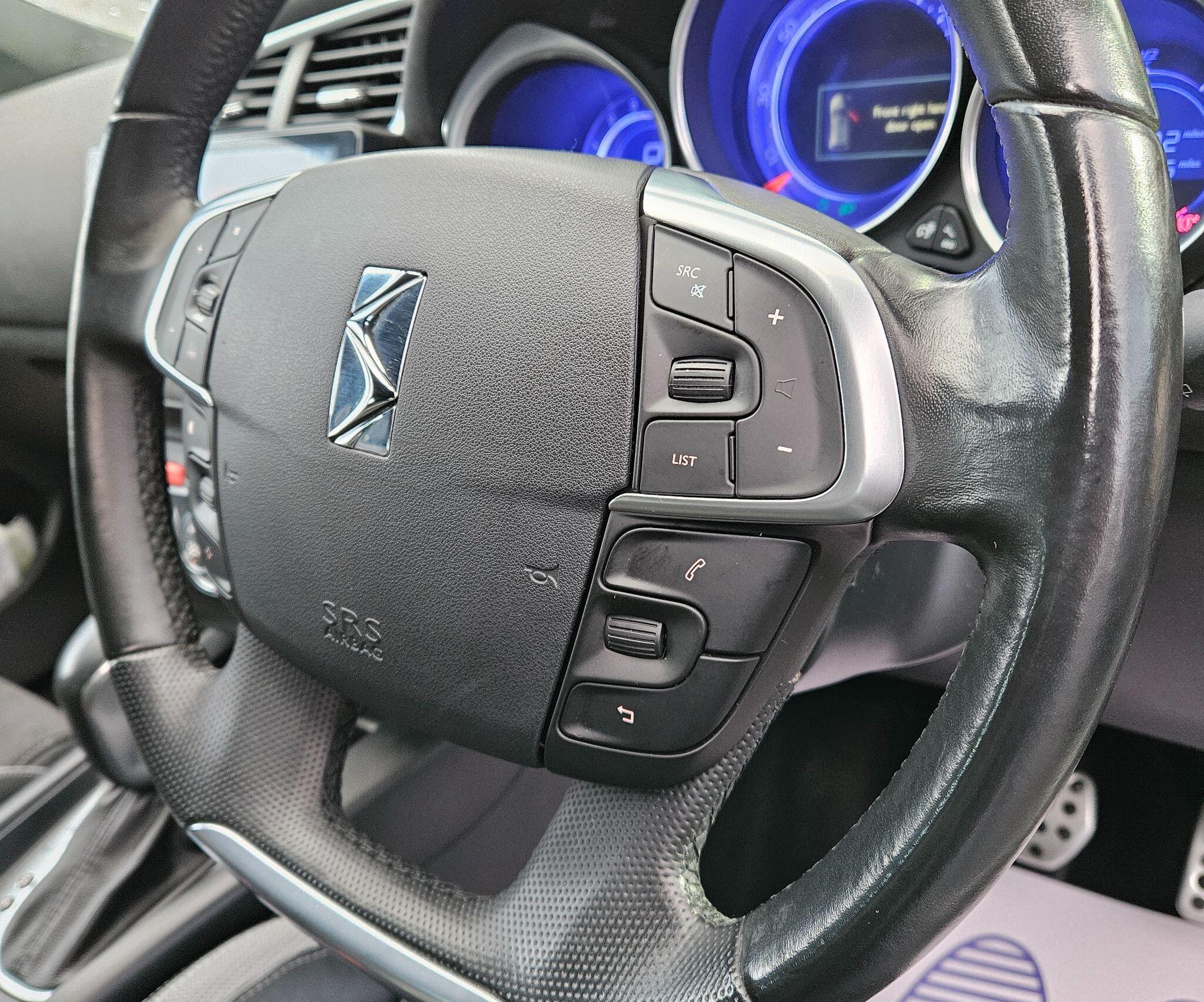 DS AUTOMOBILES DS 4 - Image 40