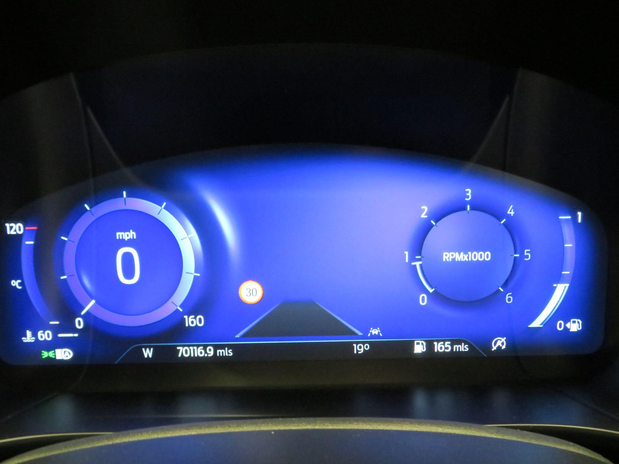 Ford Kuga - Image 15
