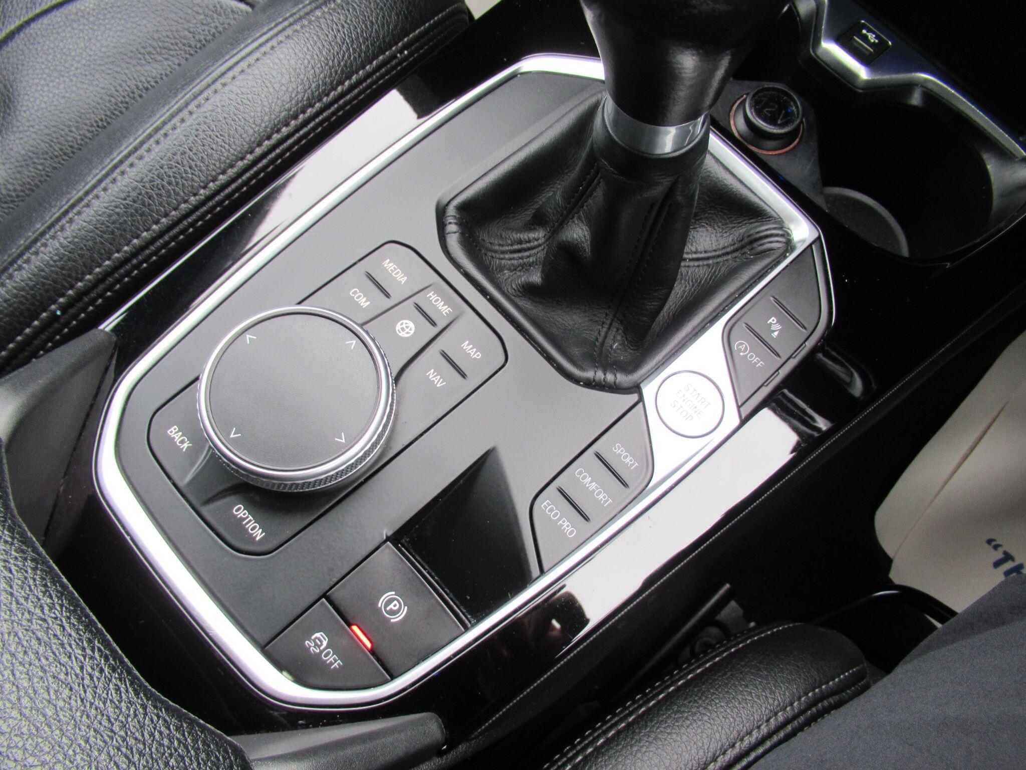 BMW 1 Series - Image 35