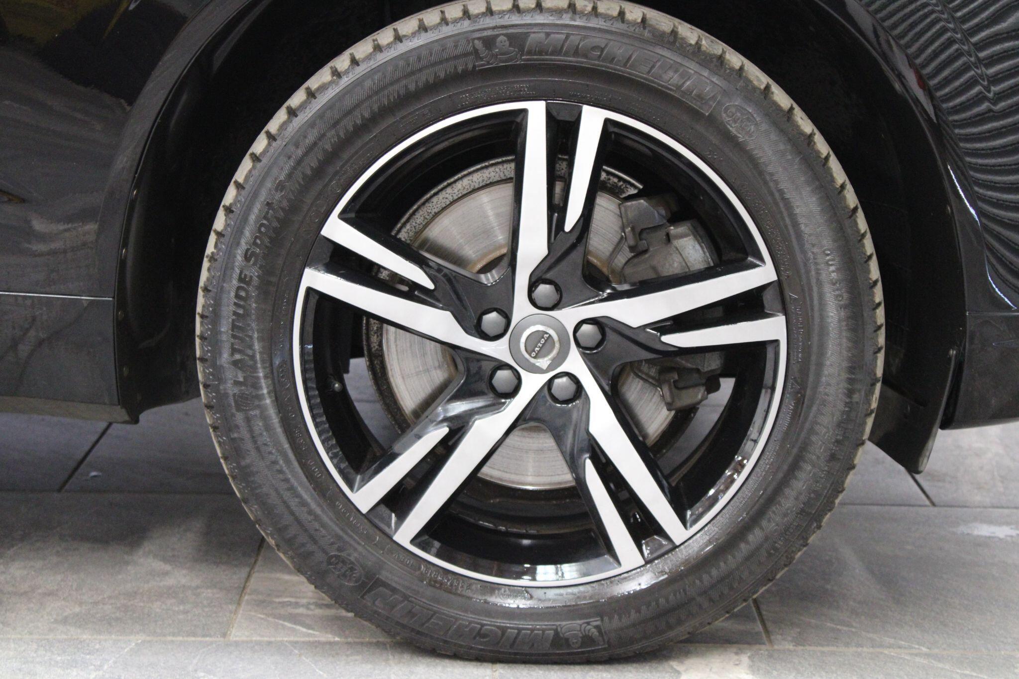 Volvo XC60 - Image 9
