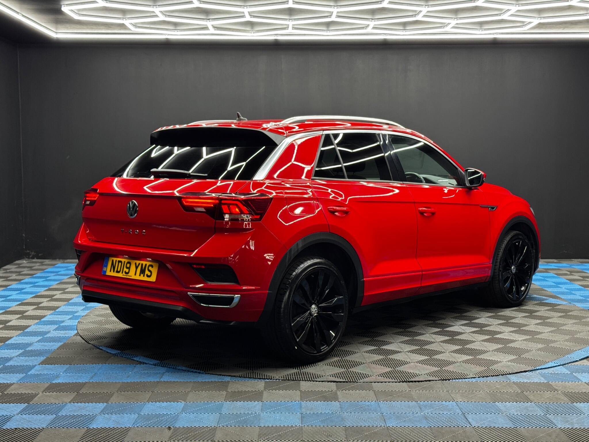 Volkswagen T-Roc - Image 5