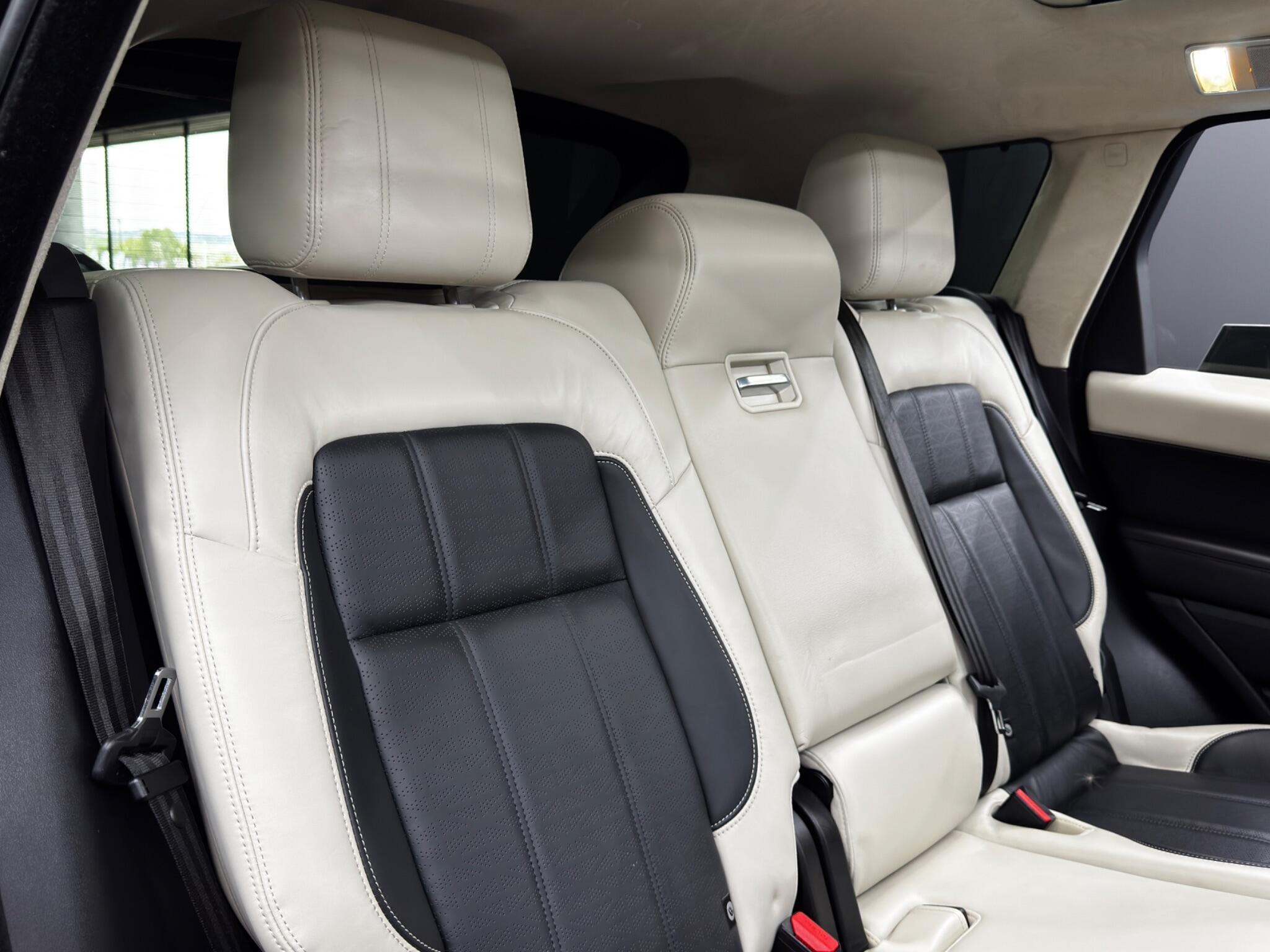 Land Rover RANGE ROVER SPORT - Image 16