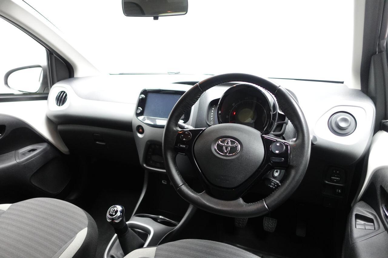 Toyota Aygo - Image 14