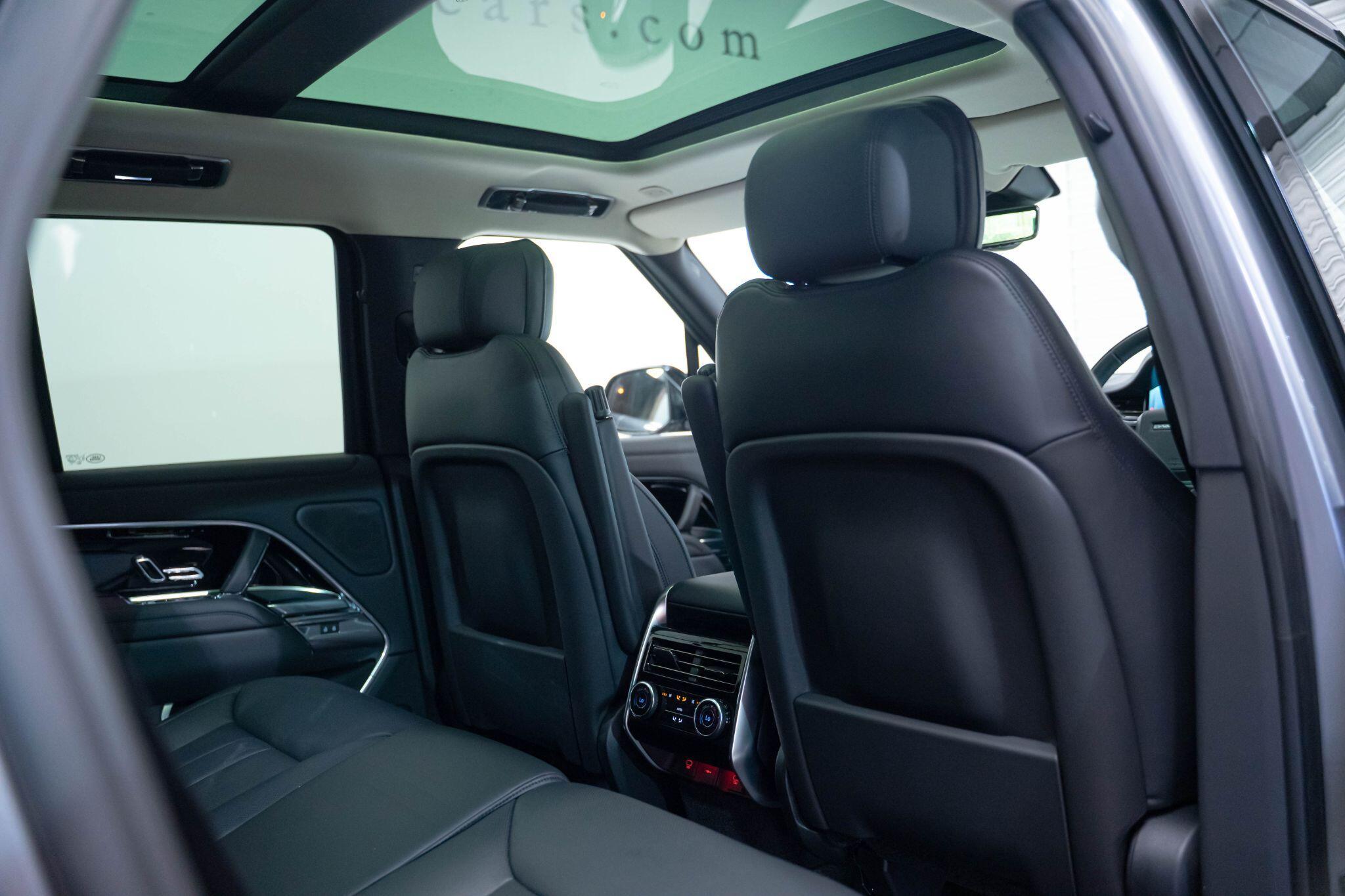 Land Rover Range Rover - Image 9