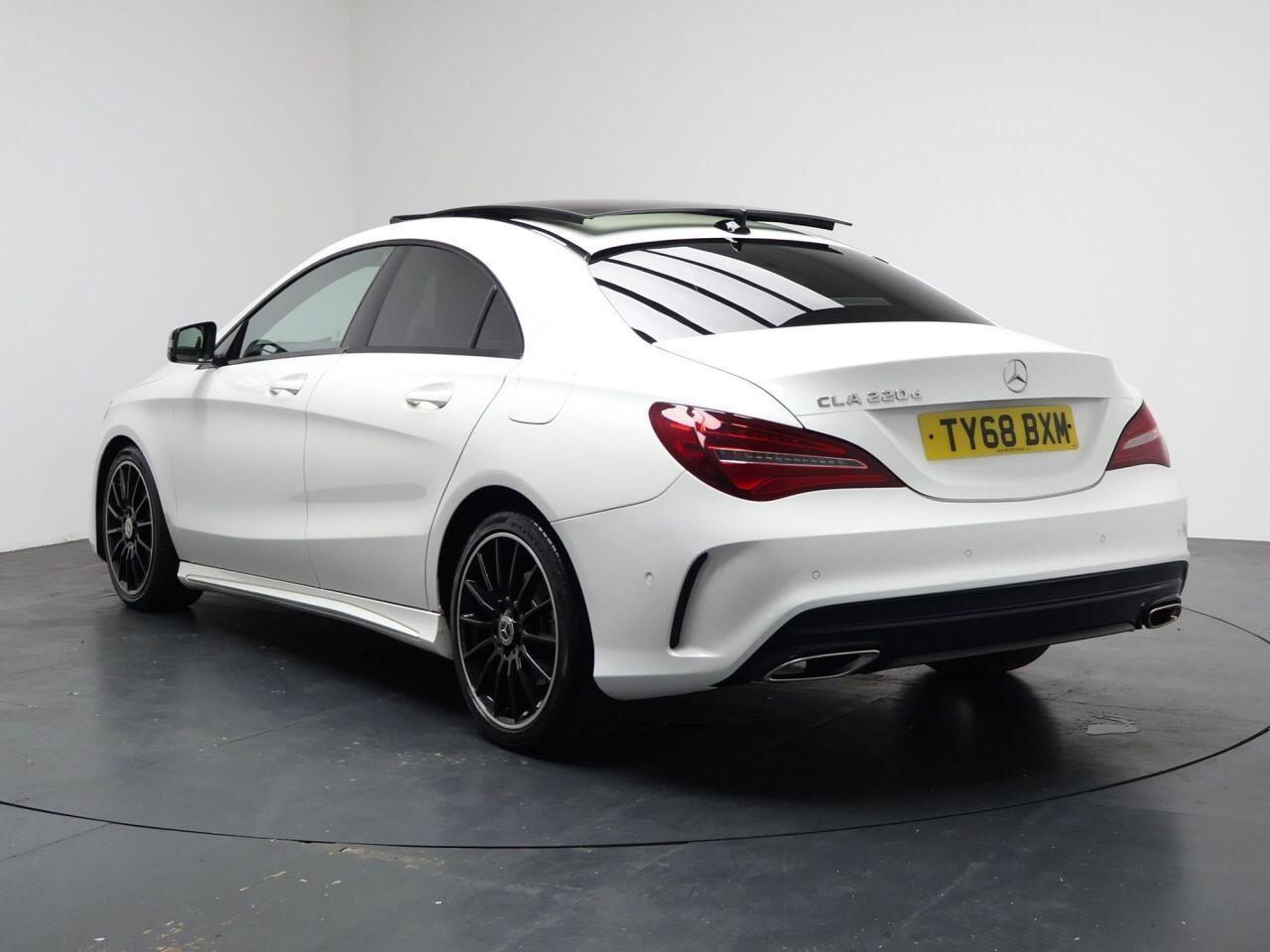 Mercedes-benz CLA - Image 9