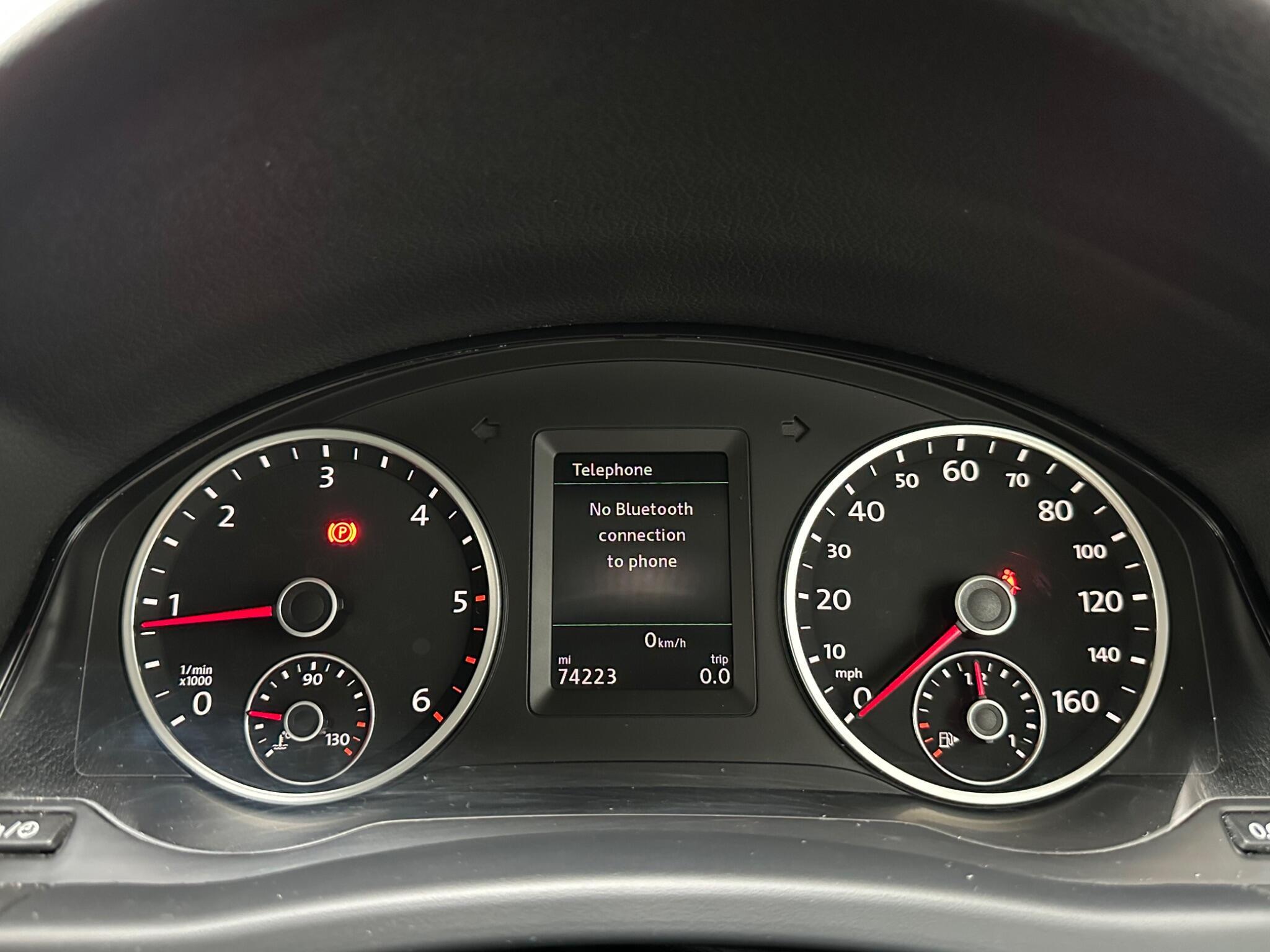 Volkswagen Tiguan - Image 13