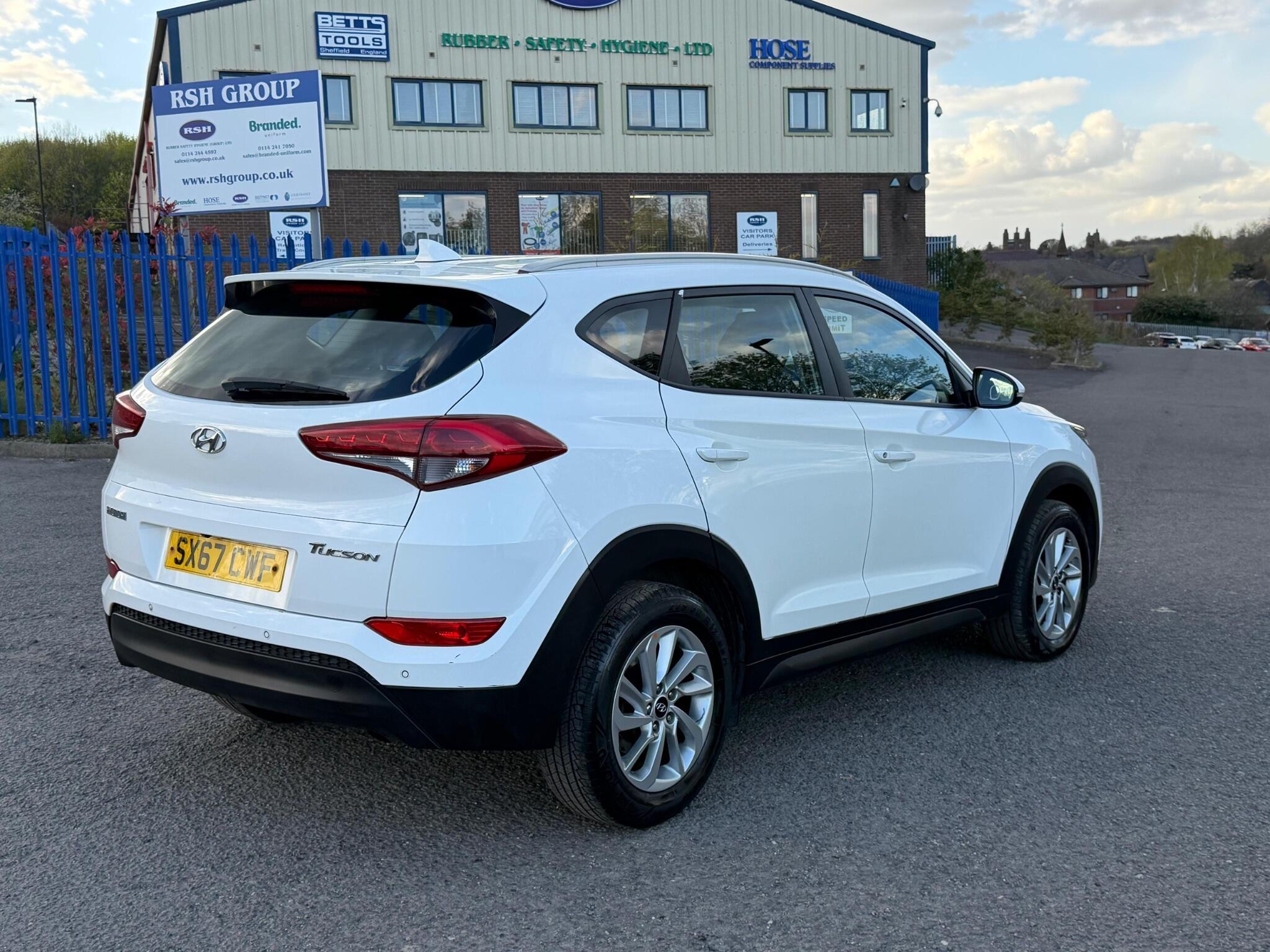 Hyundai Tucson - Image 13