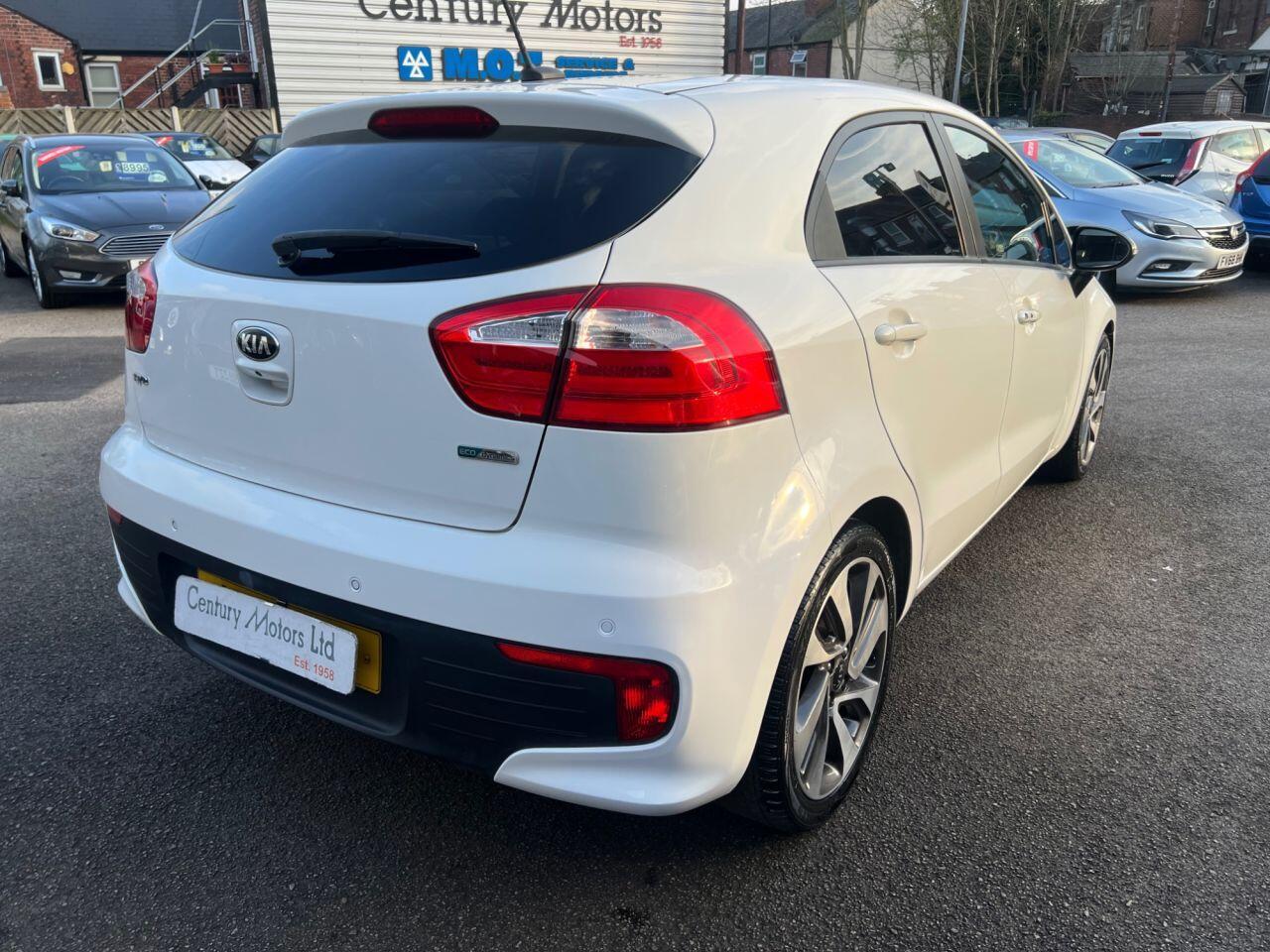 Kia Rio - Image 13