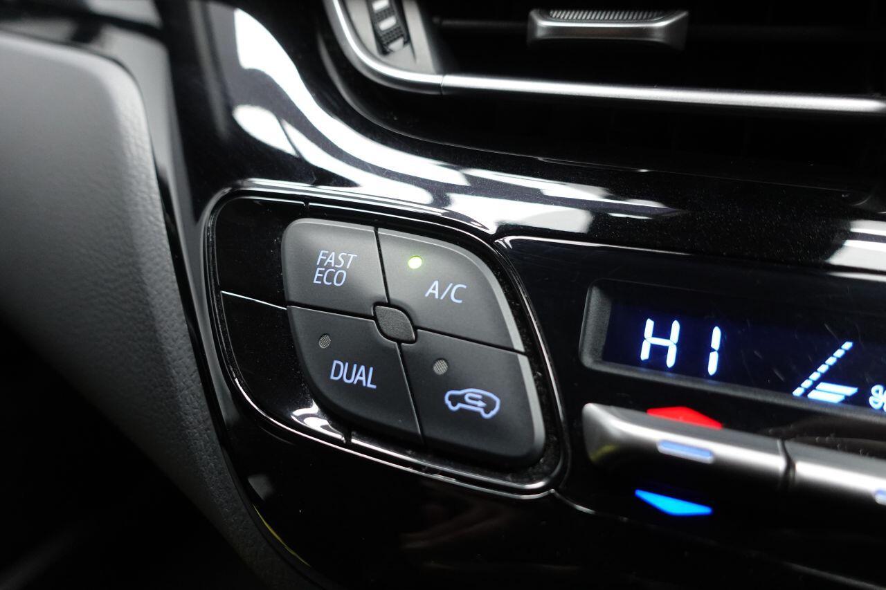 Toyota C-Hr - Image 32