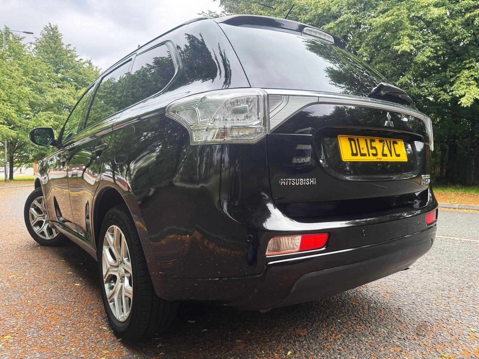 Mitsubishi Outlander - Image 4
