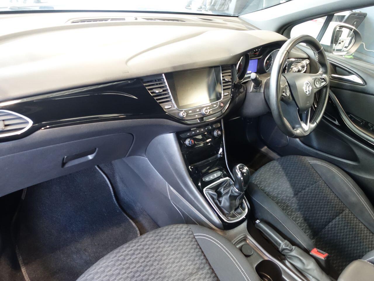 Vauxhall Astra - Image 11