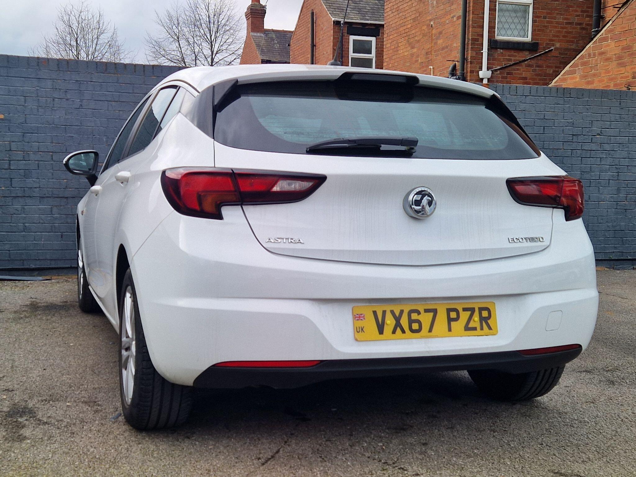 Vauxhall Astra - Image 23