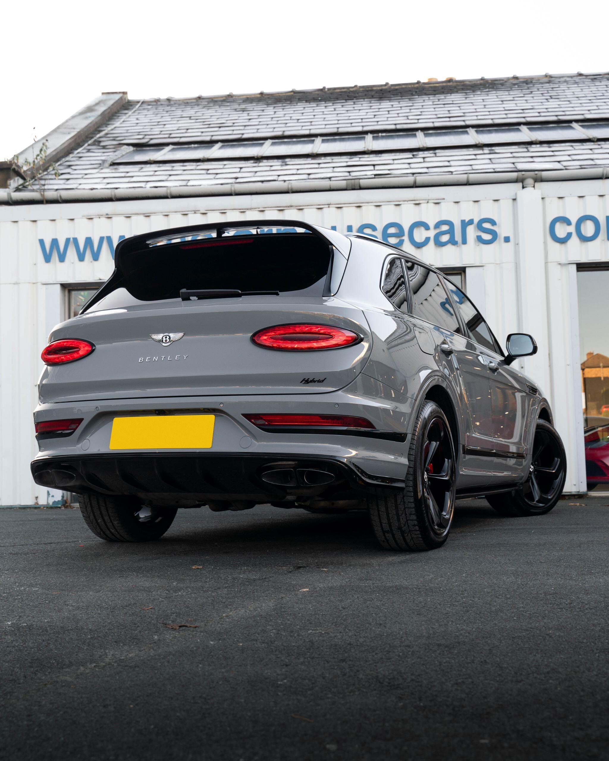 Bentley Bentayga - Image 4