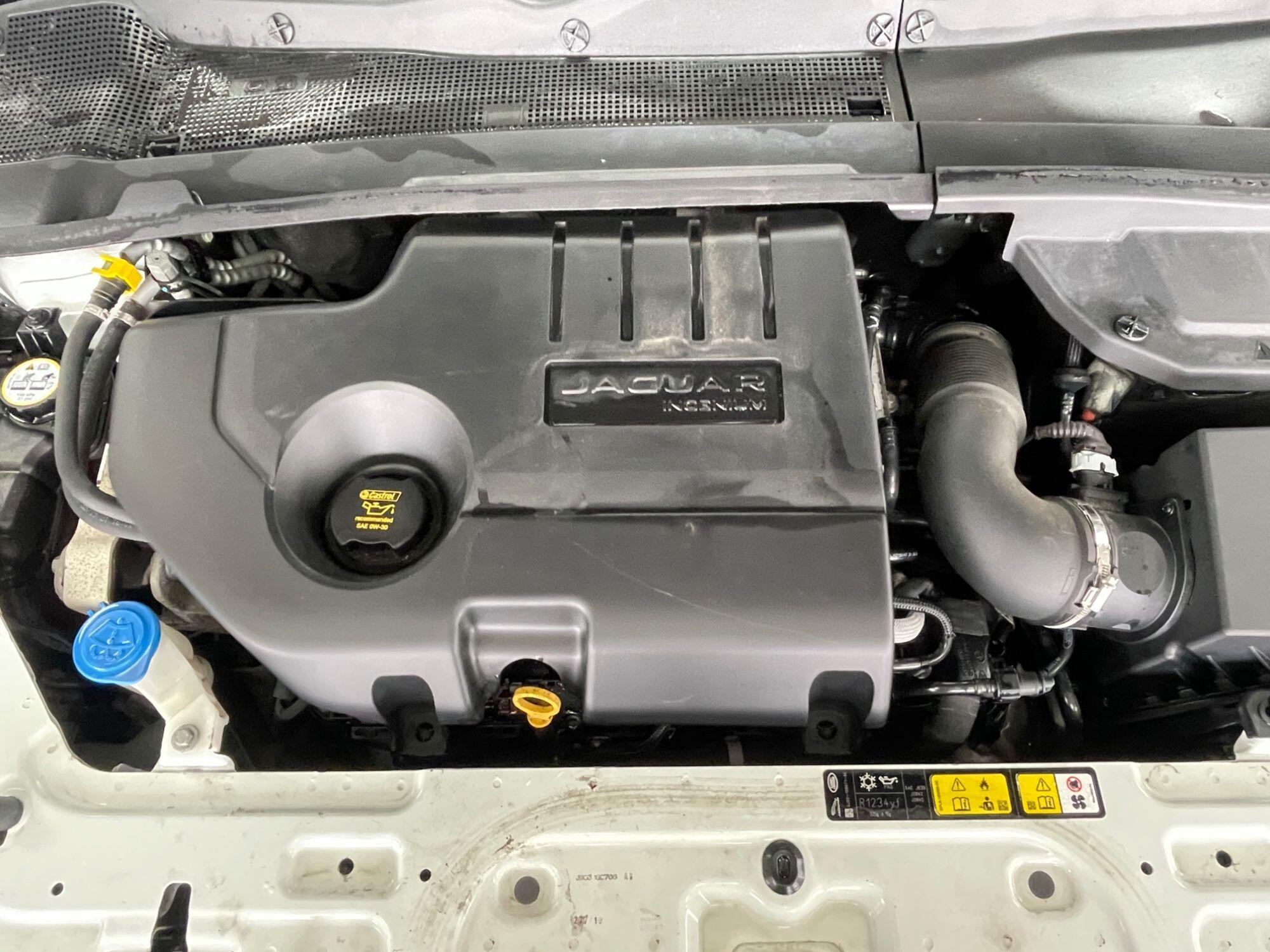 Jaguar E-Pace - Image 18