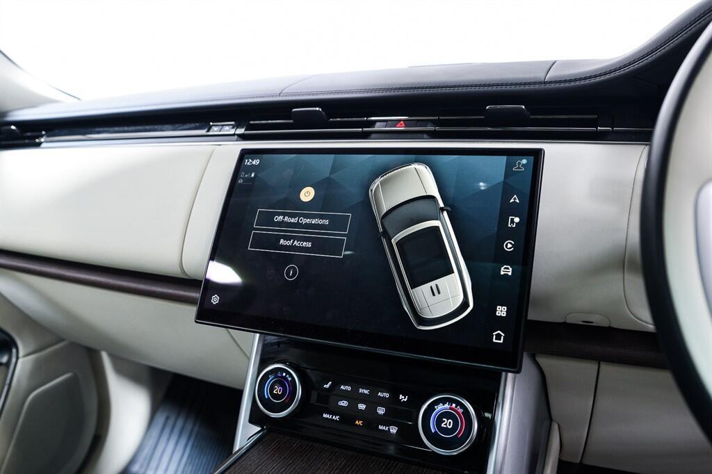 Land Rover Range Rover - Image 32