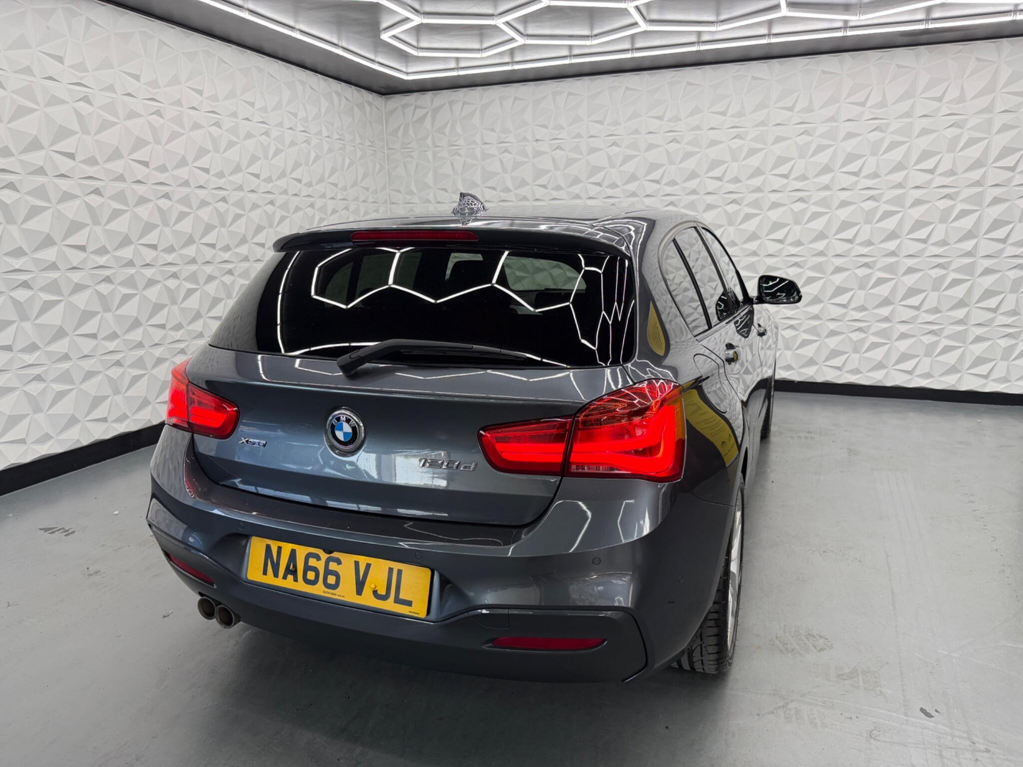 BMW 1 Series - Image 11