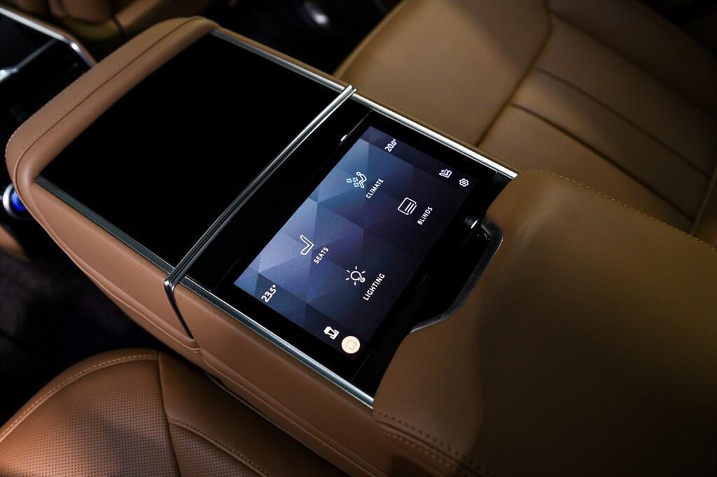 Land Rover Range Rover - Image 28