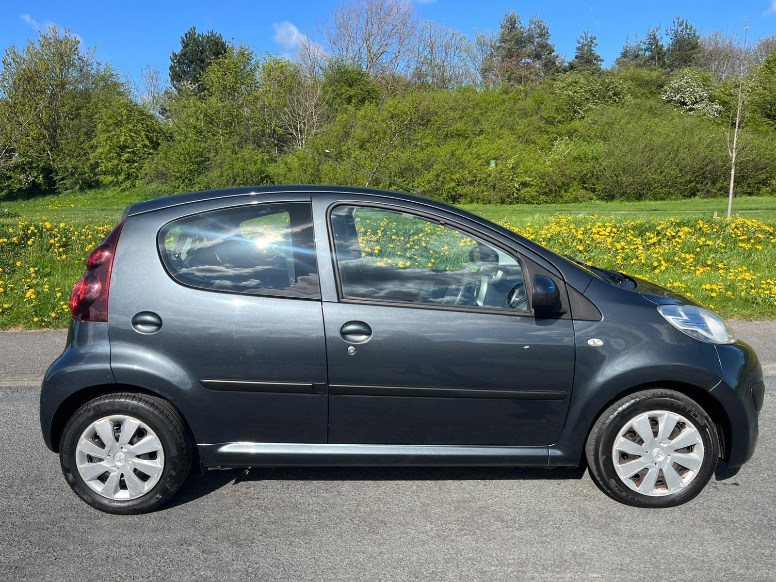 Peugeot 107 - Image 2