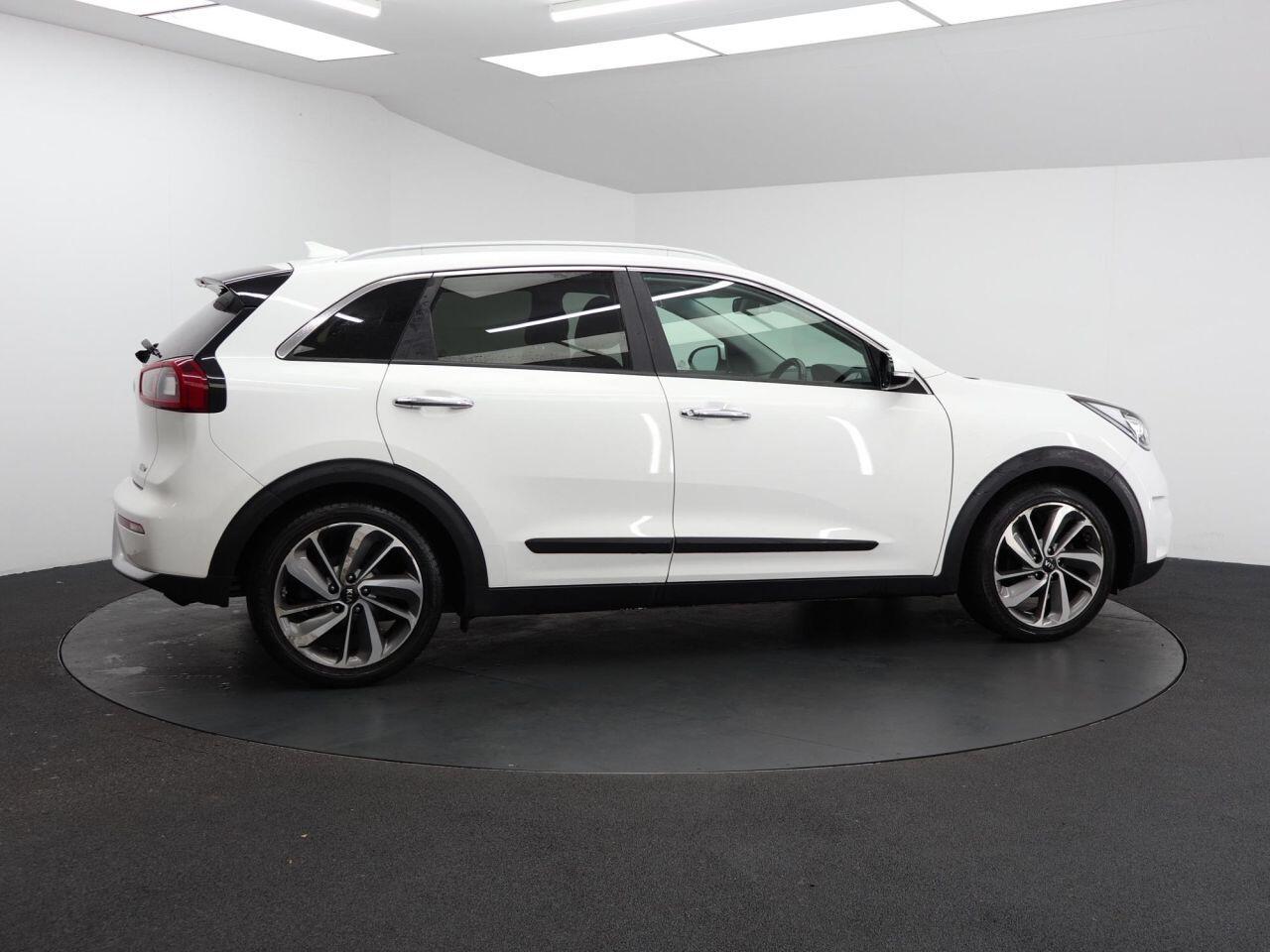 Kia Niro - Image 13