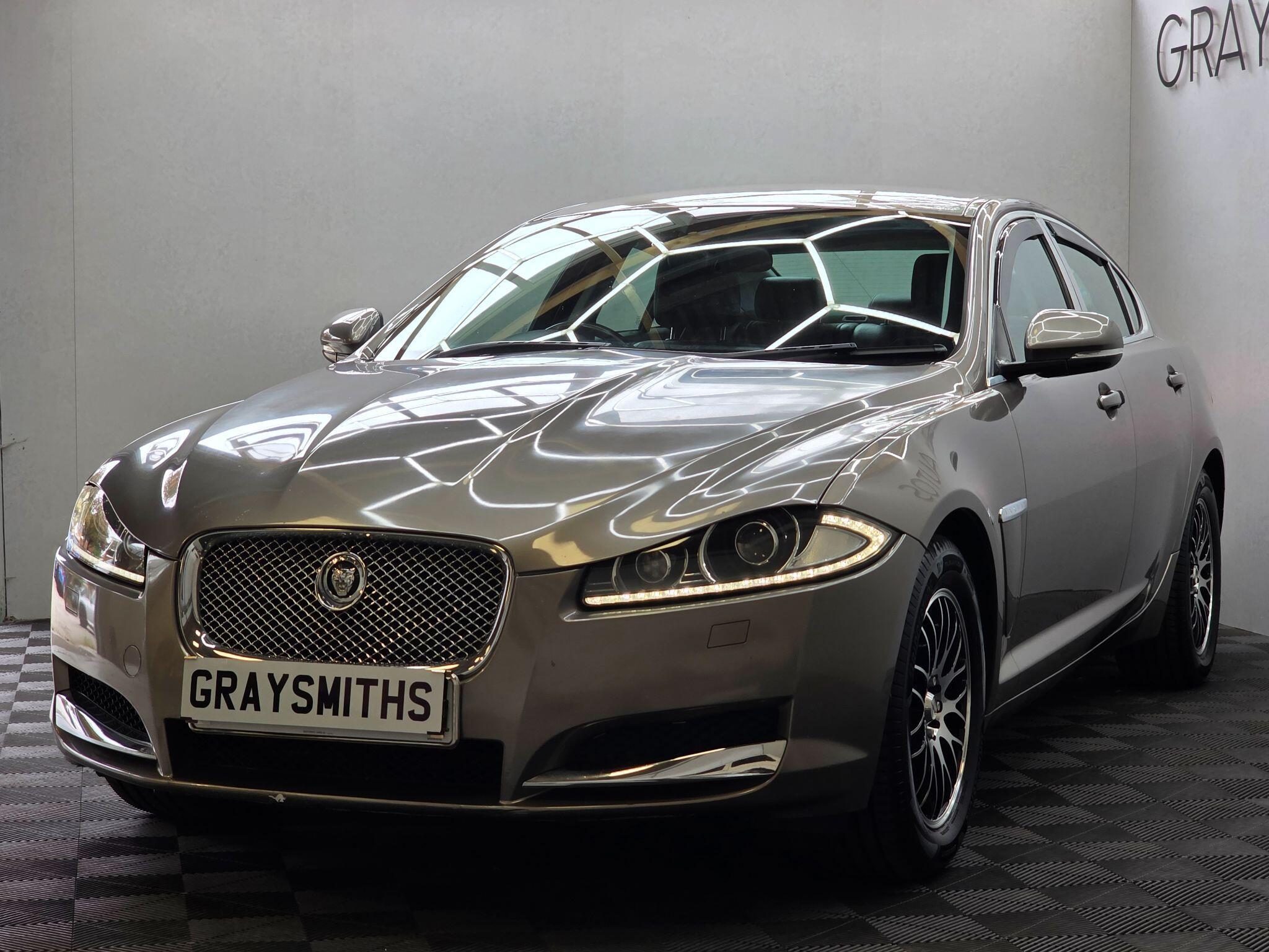Jaguar XF - Image 4