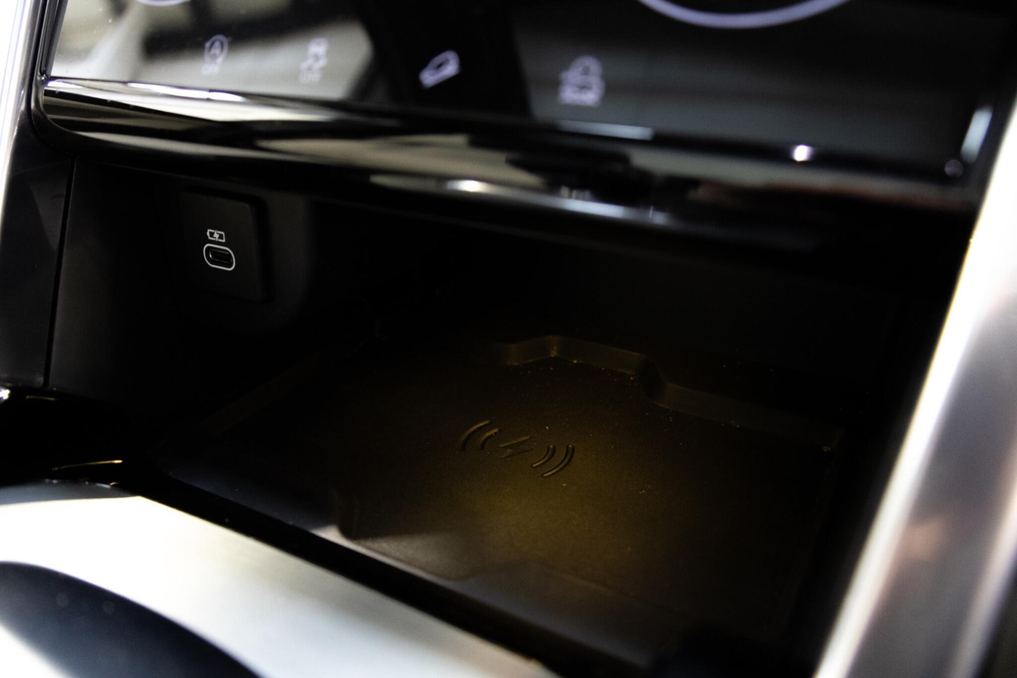 Land Rover DISCOVERY SPORT - Image 20