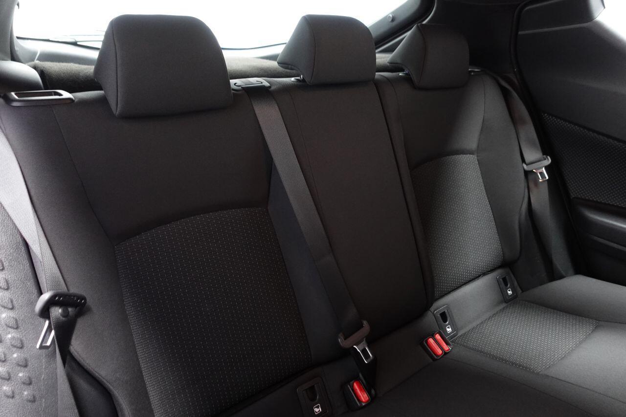 Toyota C-Hr - Image 22