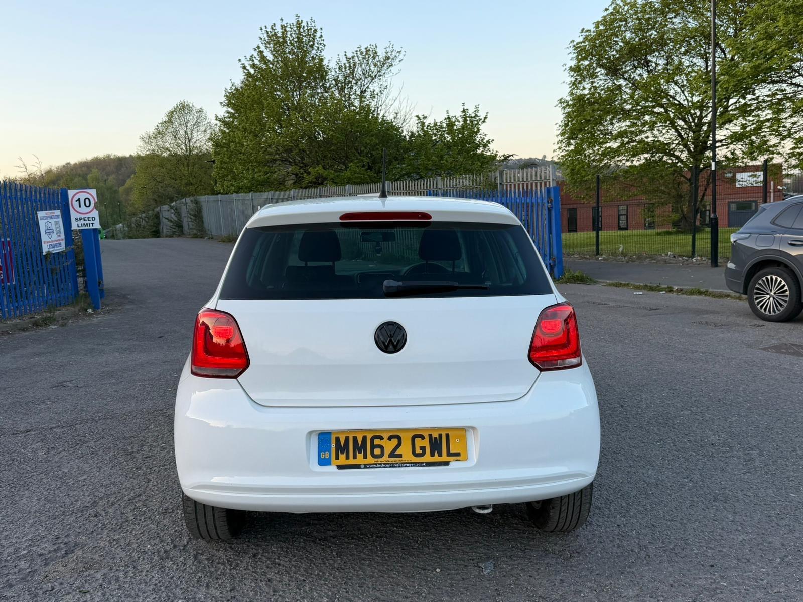 Volkswagen Polo - Image 11
