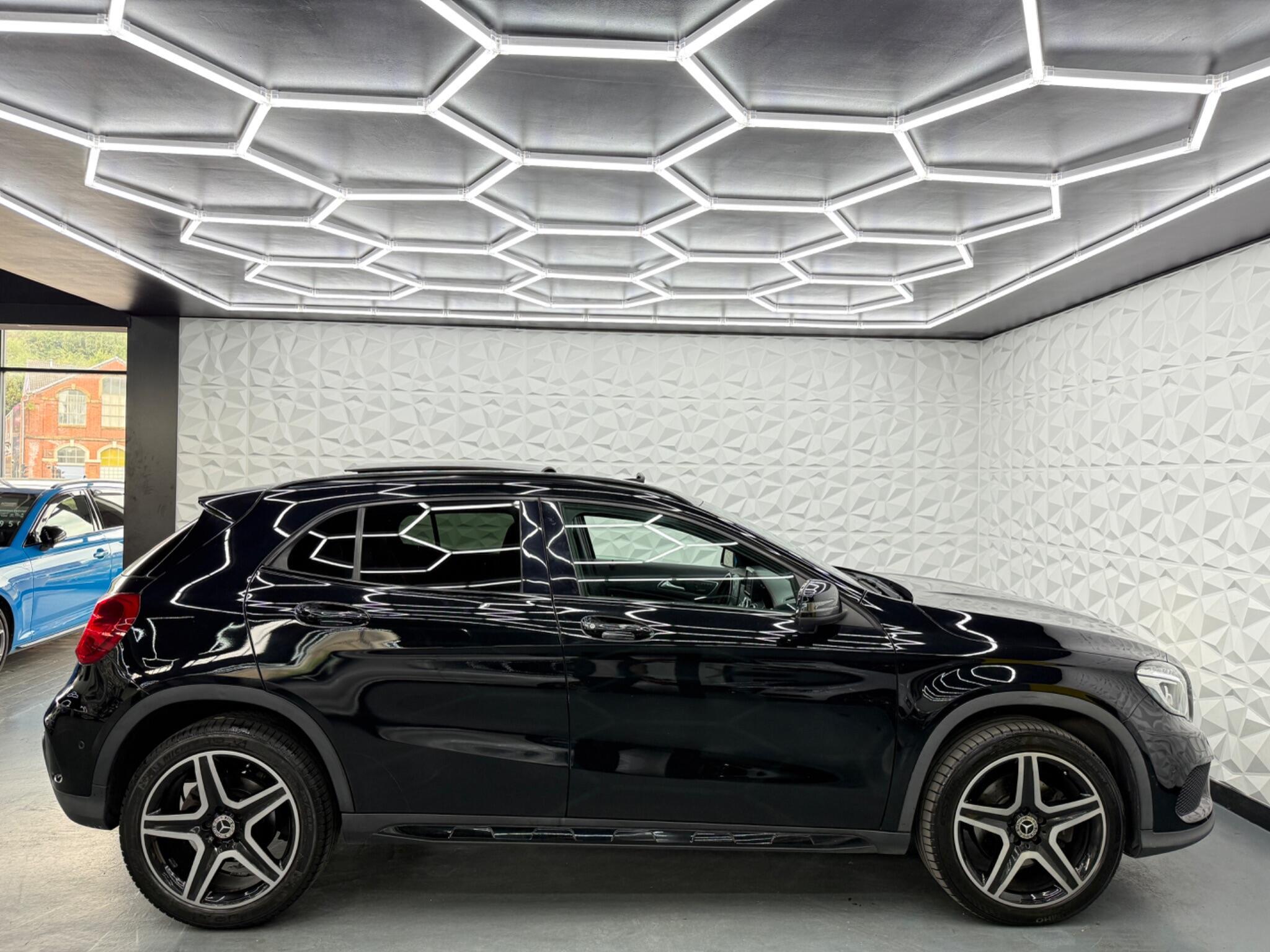 Mercedes GLA - Image 17