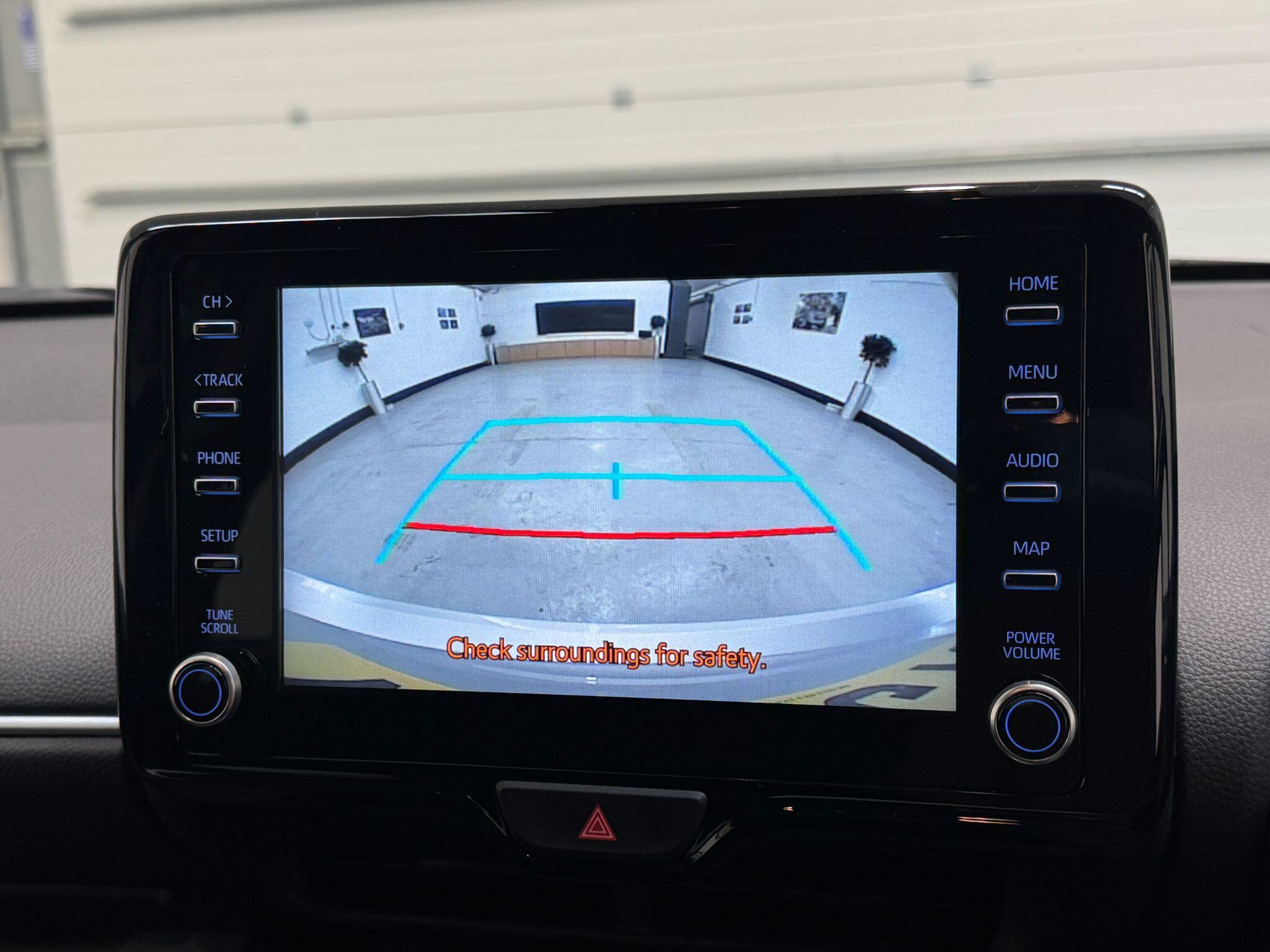 Toyota Yaris - Image 29