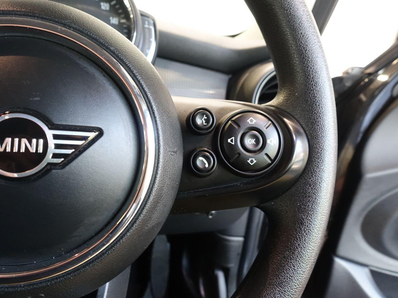 MINI Hatch - Image 20