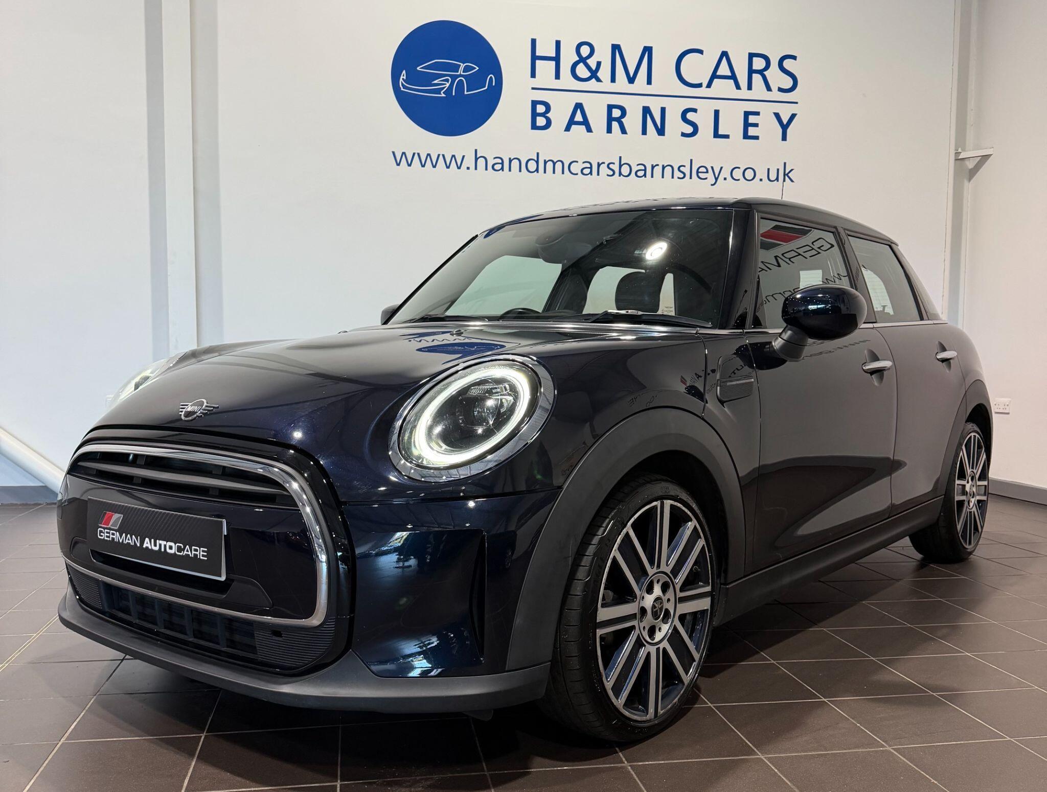 MINI Hatch - Image 3