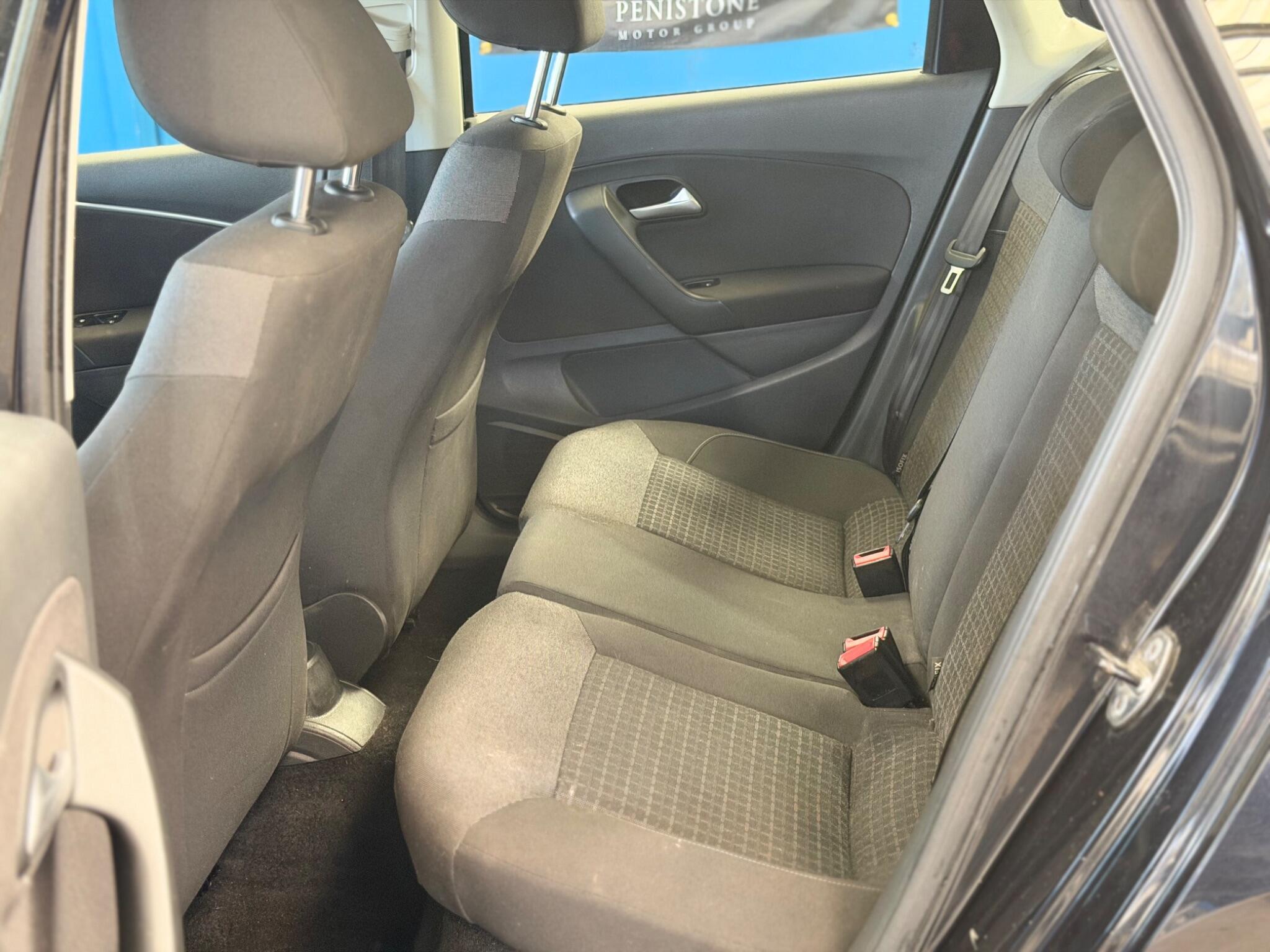 Volkswagen Polo - Image 32